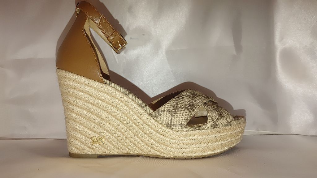 Michael Kors Michael Kors Kimberly Wedge Sandals Size 7.5 Size US 7.5 / IT 37.5 - 2 Thumbnail