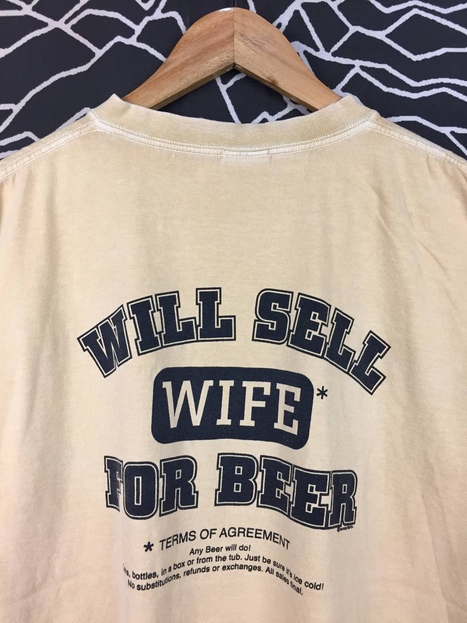 Vintage Vtg Crazy Shirts Hawaii Will Sell Wife For Beer Novelty Tee Size US L / EU 52-54 / 3 - 3 Thumbnail