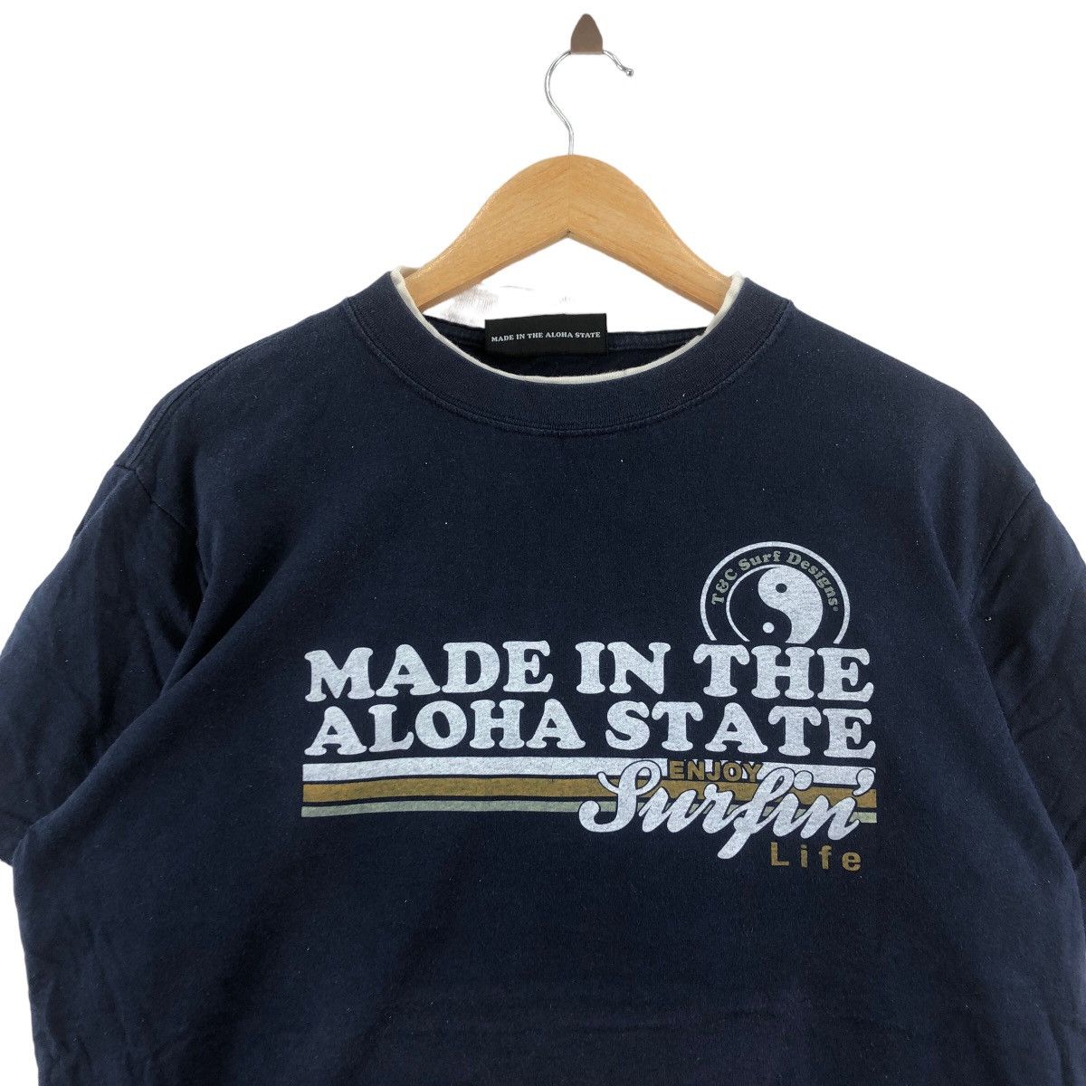 Other Vintage TOWN COUNTRY T&C Enjoy Surfing Life Tee Shirt Top Size US XL / EU 56 / 4 - 2 Thumbnail