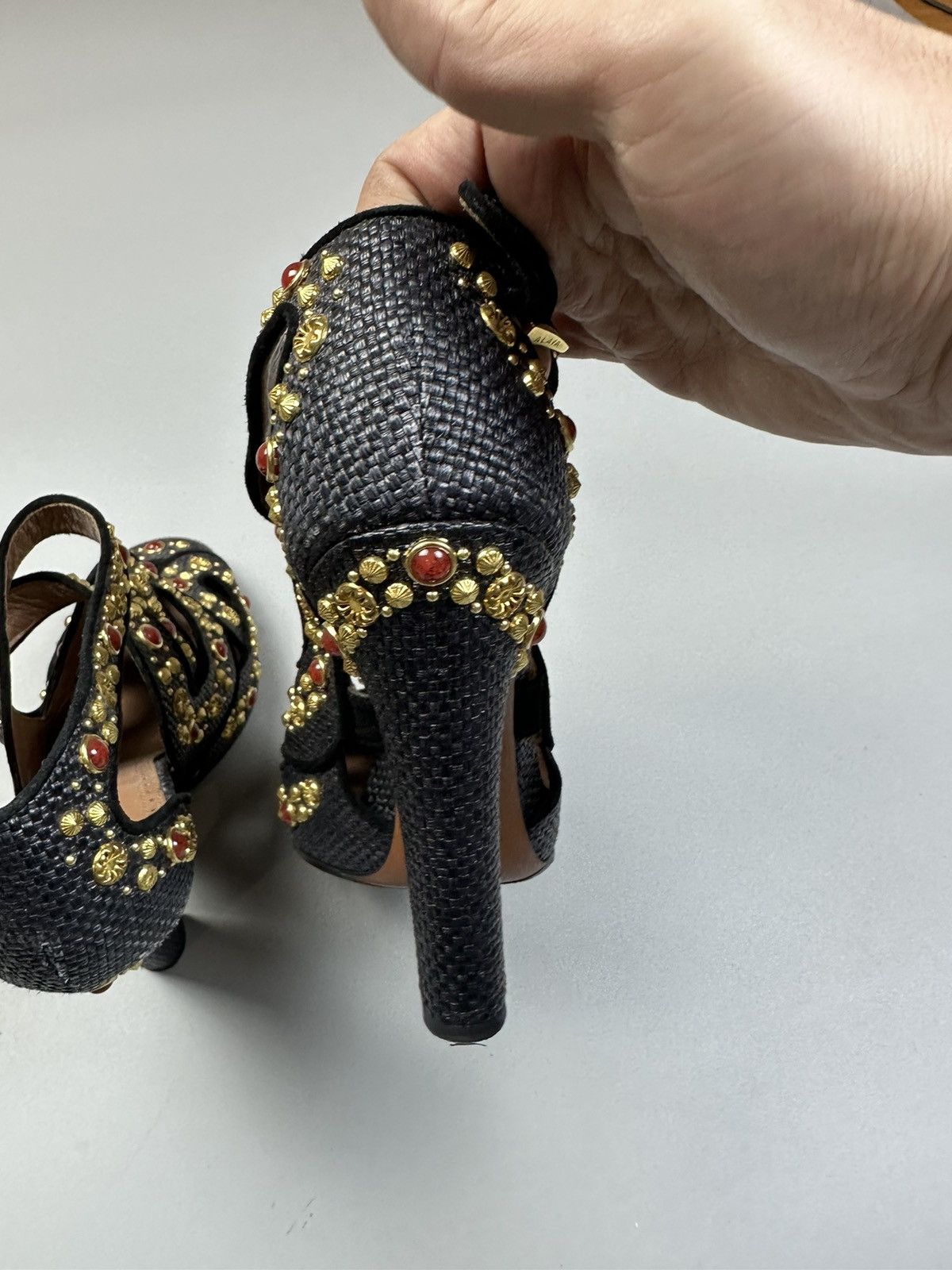 Alaia ALAIA STRAW PUMPS WITH STUDS APPLIED 12CM Size US 7 / IT 37 - 5 Thumbnail