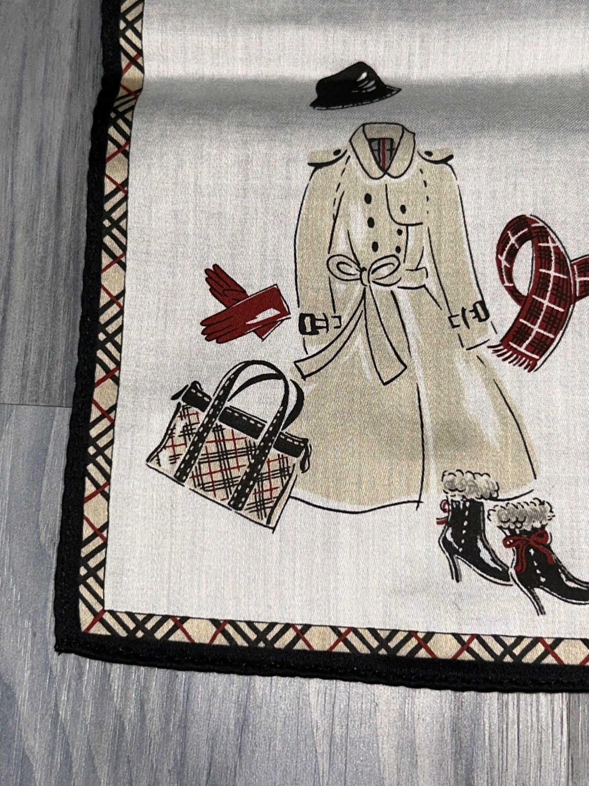 Burberry Vintage Burberry Nova Check Border Cotton Handkerchief Scarf Size ONE SIZE - 5 Thumbnail