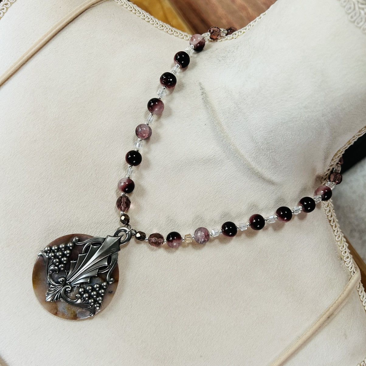 Handmade Handcrafted art glass bead art deco orca agate necklace Size ONE SIZE - 1 Thumbnail