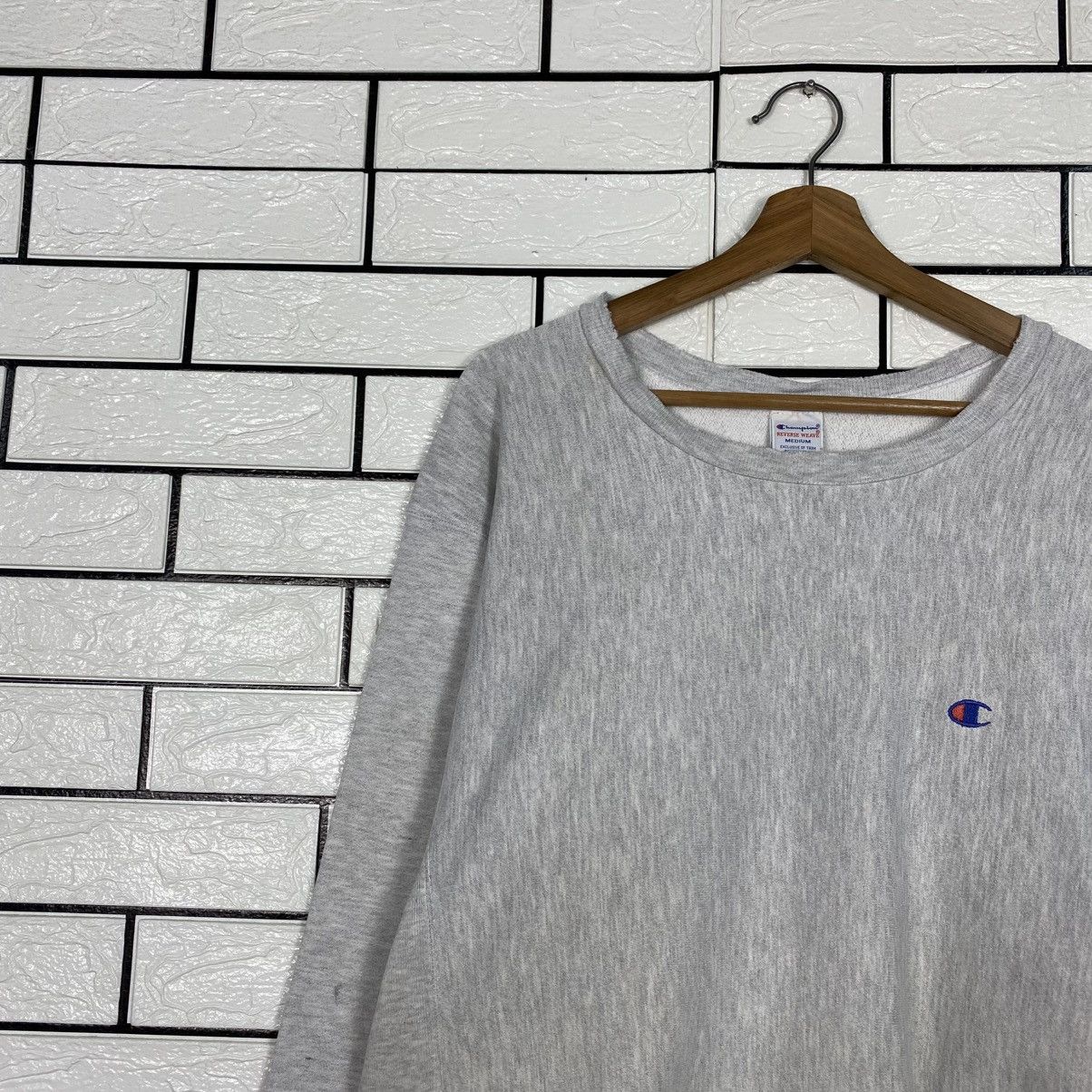 Champion Vintage Sweatshirt Champion Reverse Weave Distressed Trashe Size US M / EU 48-50 / 2 - 8 Thumbnail