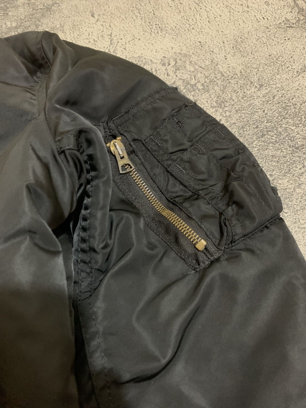 Alpha Industries 🐍 Alpha Industries MA-1 Reversible Bomber Jacket Size US S / EU 44-46 / 1 - 5 Thumbnail