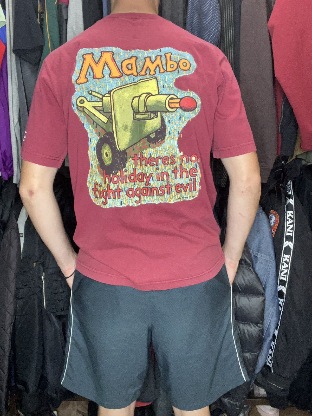 Mambo 2001 Mambo Dave Vintage Y2K Big Logo Retro Tee T-Shirt Size US M / EU 48-50 / 2 - 3 Thumbnail