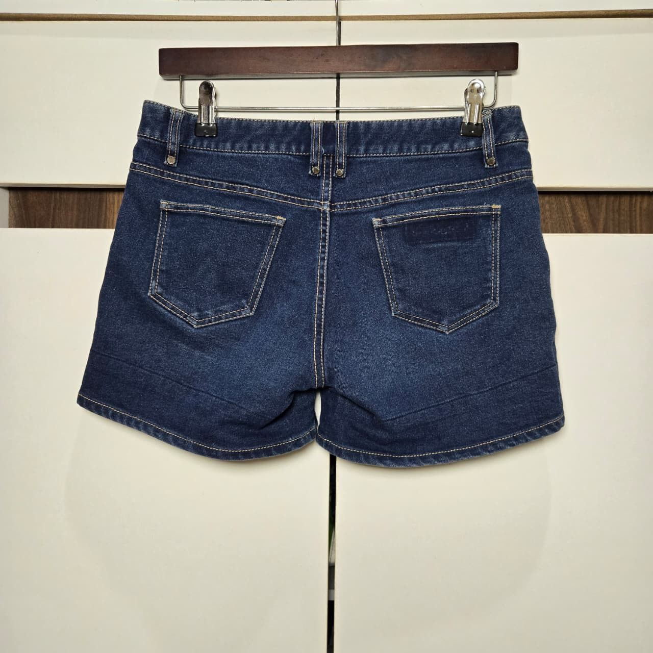 Burberry Burberry London "Thurleston" Vintage Nova Check Cuff Denim Size 25" / US 0 / IT 36 - 2 Thumbnail