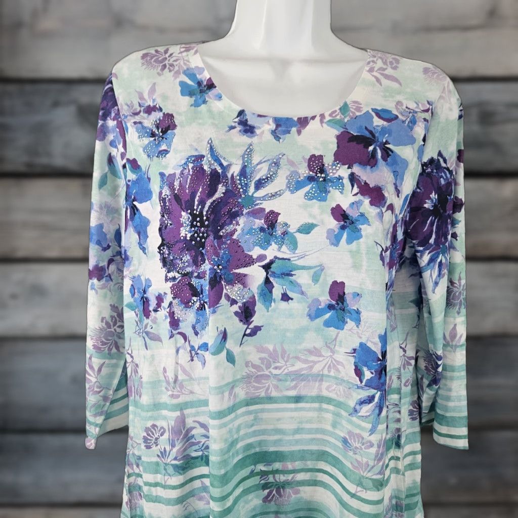 Vintage Christopher & Banks Womens Top Floral 3/4 Sleeve Pullover Blue Green Size PL Petite XS? No—Size PL. Size L / US 10 / IT 46 - 1 Thumbnail