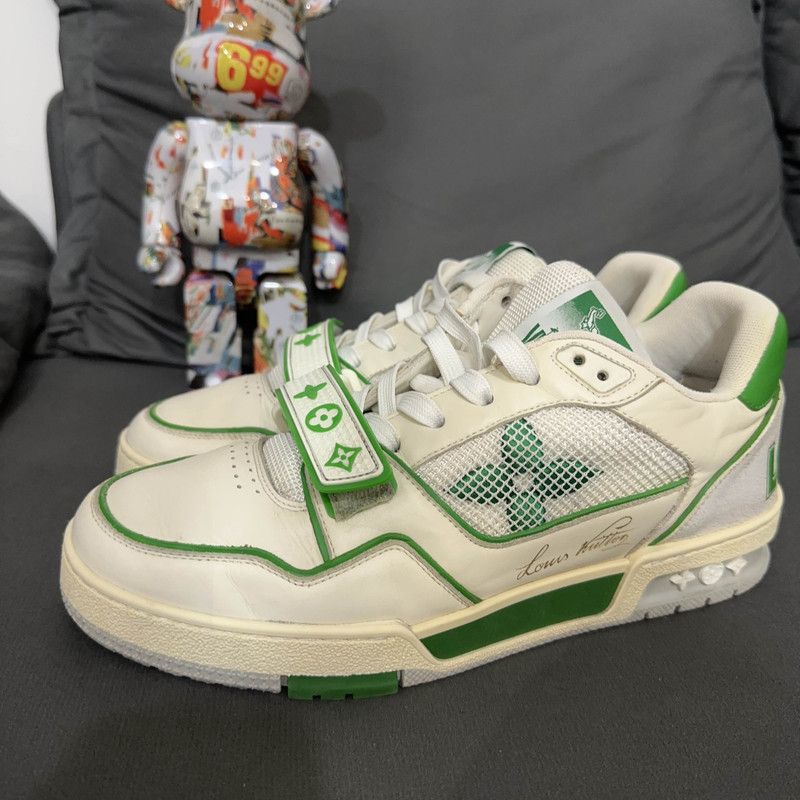 Louis Vuitton Louis Vuitton Classic Green and White Trainers 0079 Size US 9 / IT 39 - 1 Thumbnail