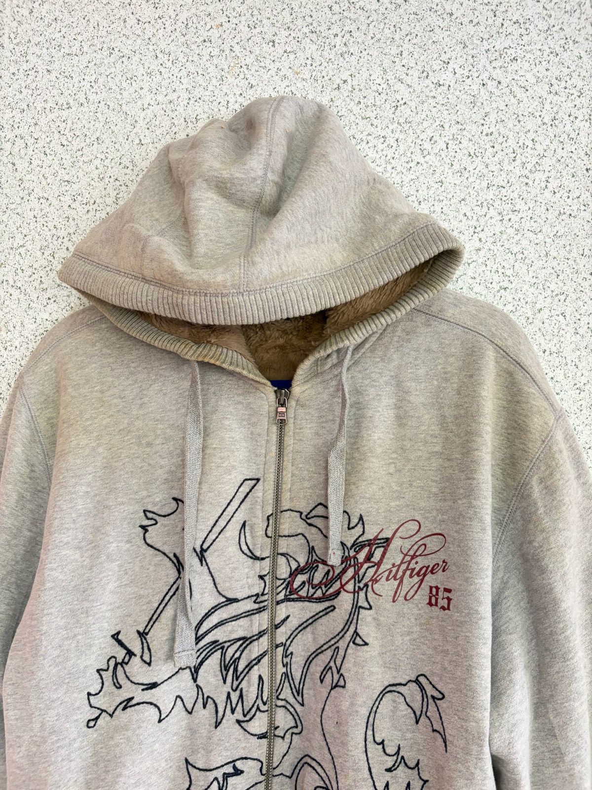 Tommy Hilfiger The Lion Hilfiger 85 Hoodie by Tommy Hilfiger 🔥 Size US M / EU 48-50 / 2 - 4 Thumbnail