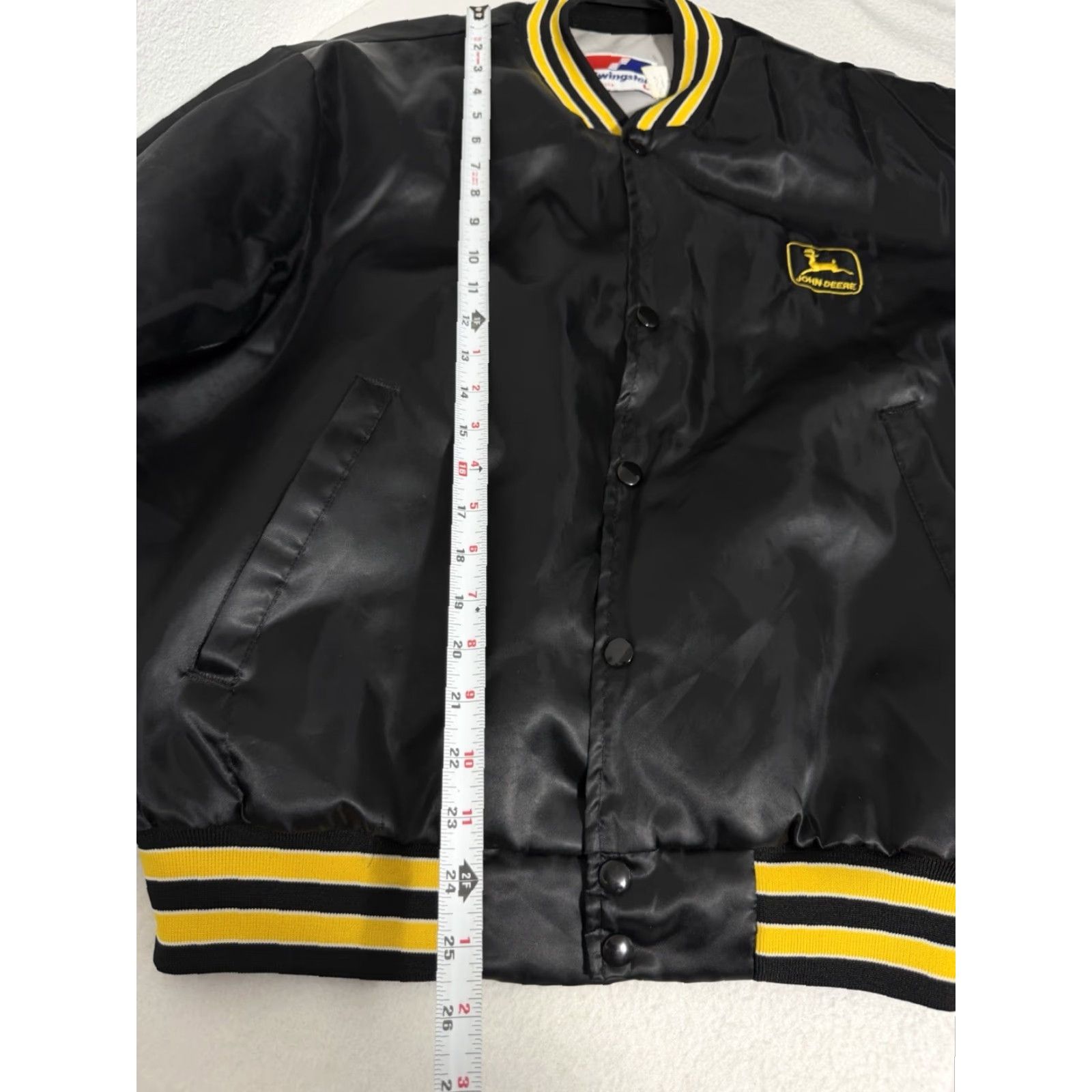 Vintage VINTAGE Swingster Jacket Men L Black Yellow Satin Embroidered Snap Satin Embroidered Swingster Jacket Men L Black Yellow Vintage Snaps Windsucher? Size US L / EU 52-54 / 3 - 3 Thumbnail