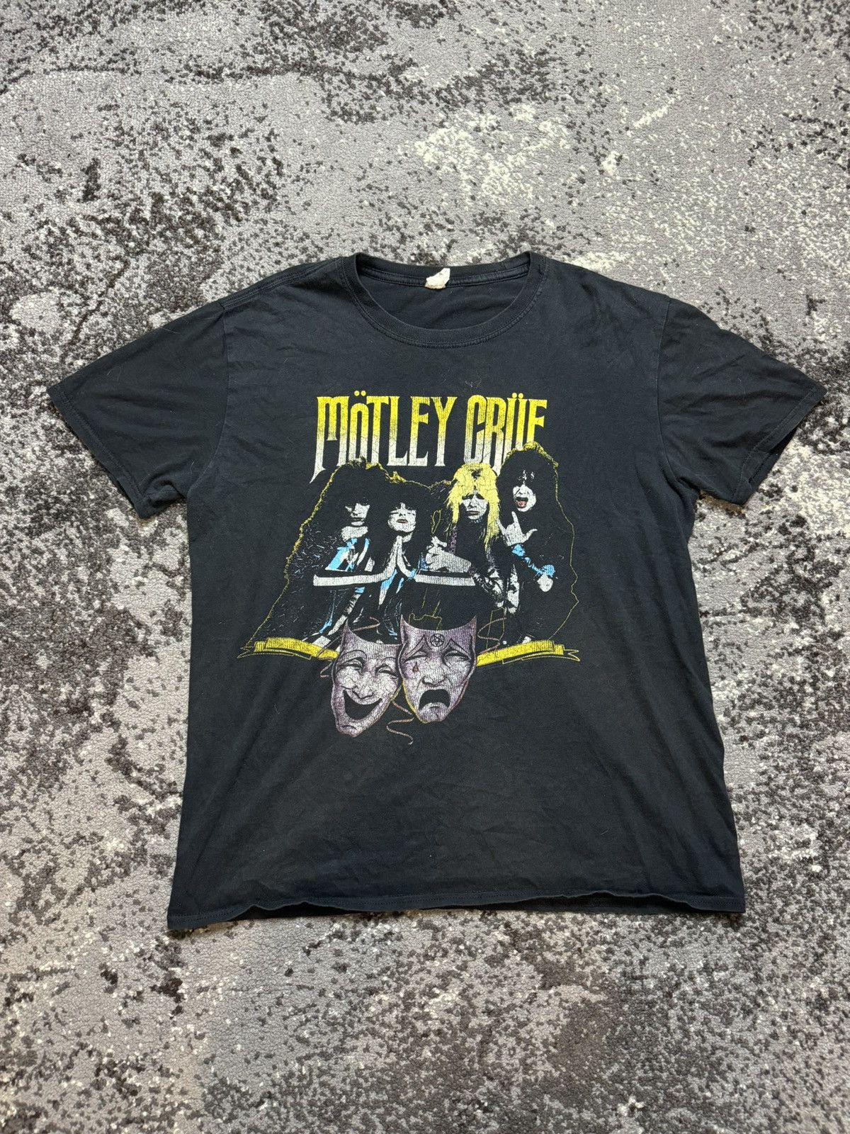 Band Tees × Vintage Vintage 2009 Motley Crue Face Mask Would Tour T Shirt Size US L / EU 52-54 / 3 - 1 Thumbnail