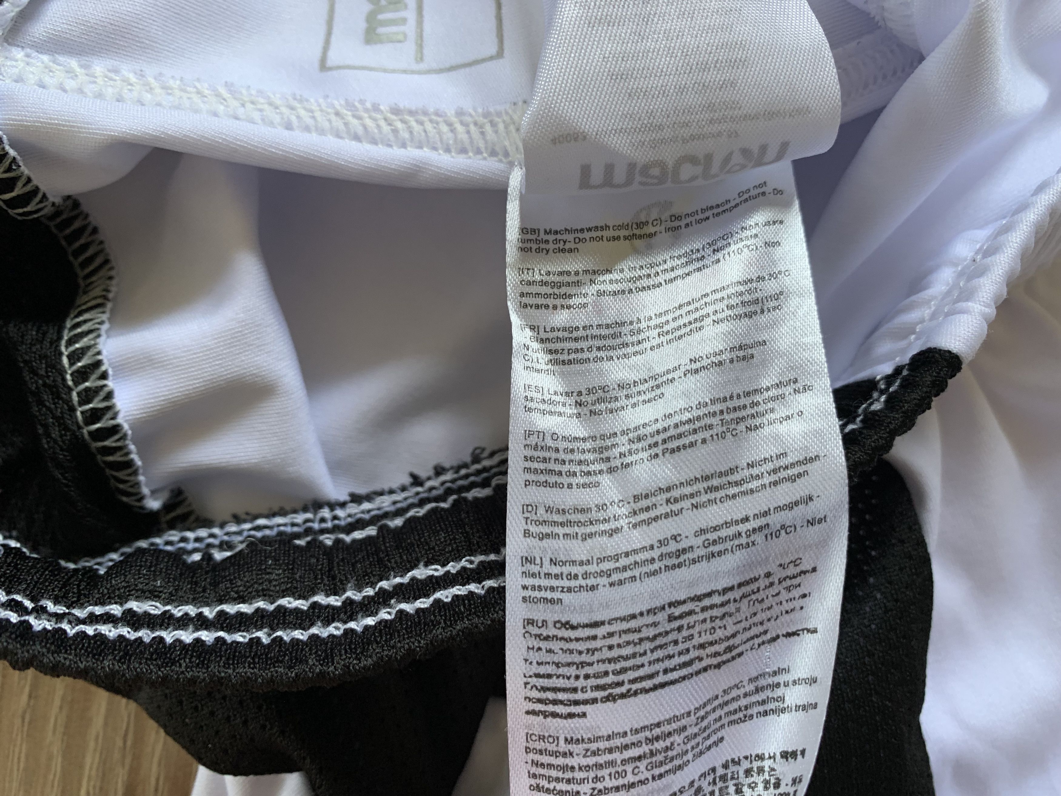Macron × Vintage Macron Queen's Park FC Soccer Shorts Size US 33 - 8 Thumbnail