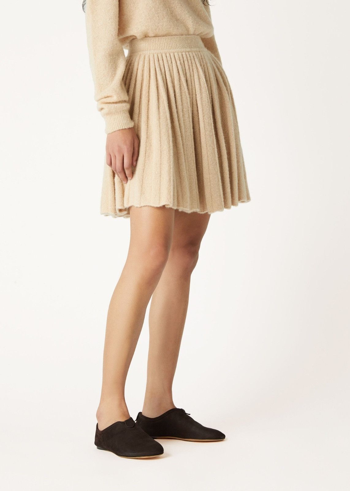 Loro Piana o1srvl11e1125 FAO4504 Cocooning Silky Bouclé Skirt in Beige Size 25" / US 0 / IT 36 - 7 Thumbnail