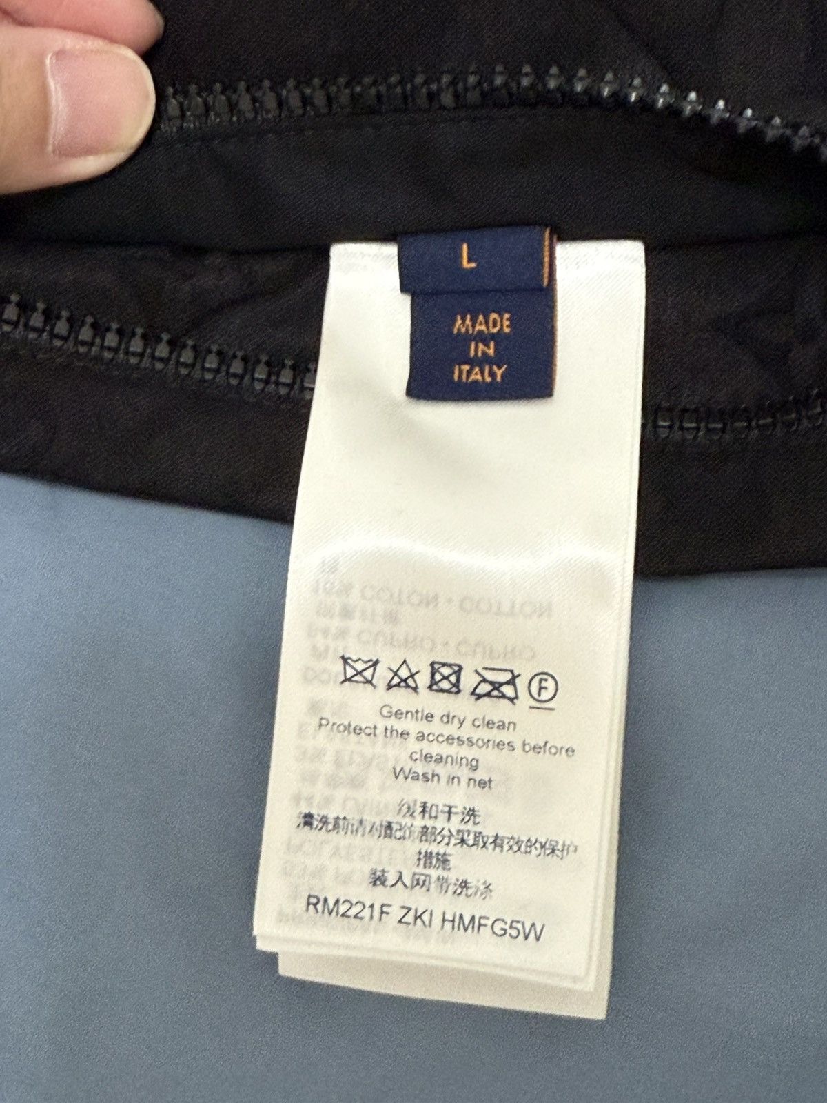 Louis Vuitton Louis Vuitton Black monogram mid-layer vest L Size 48L - 6 Thumbnail