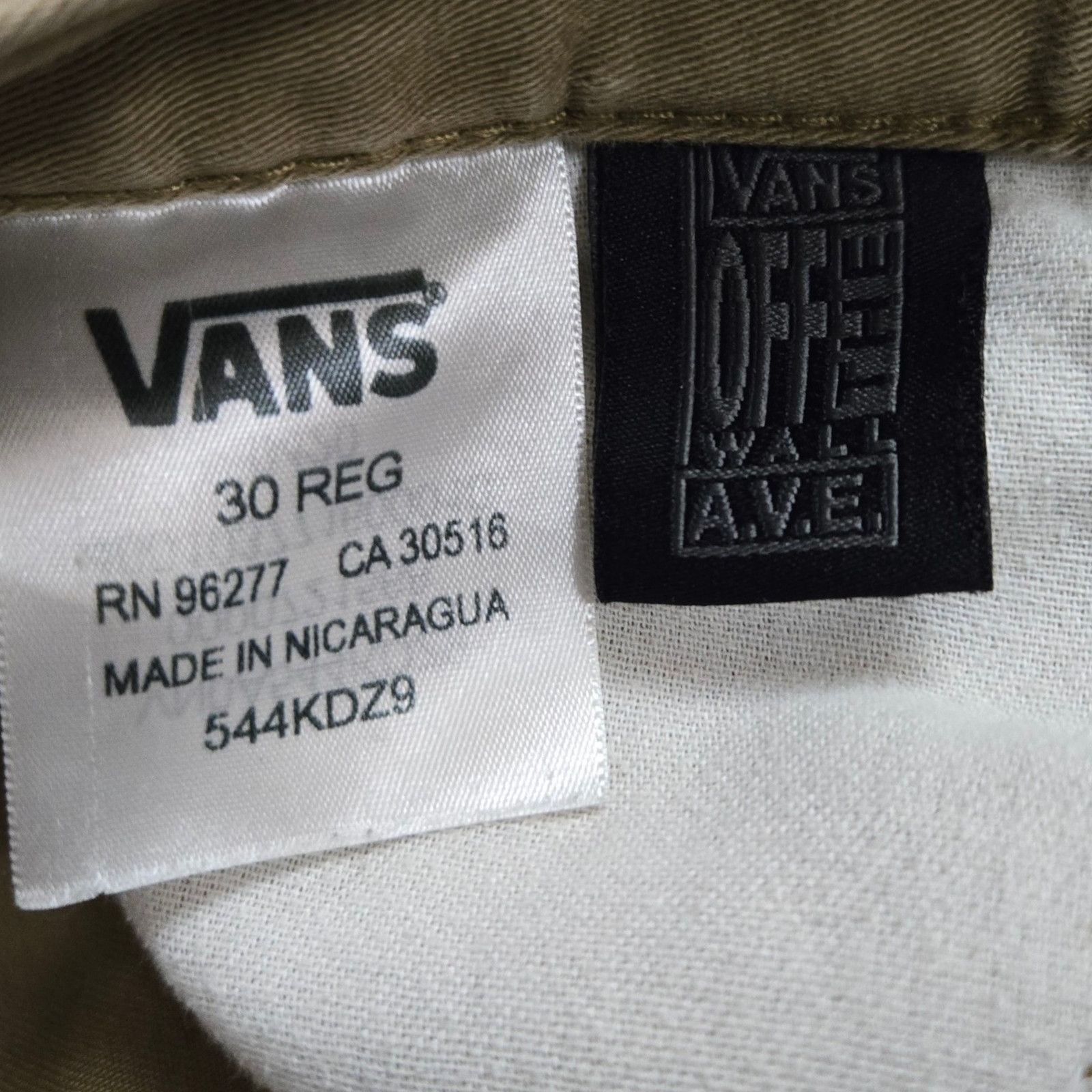 Vans Vans Khaki Slim Tapered Low Rise Jeans Size 30 Size US 30 / EU 46 - 6 Thumbnail