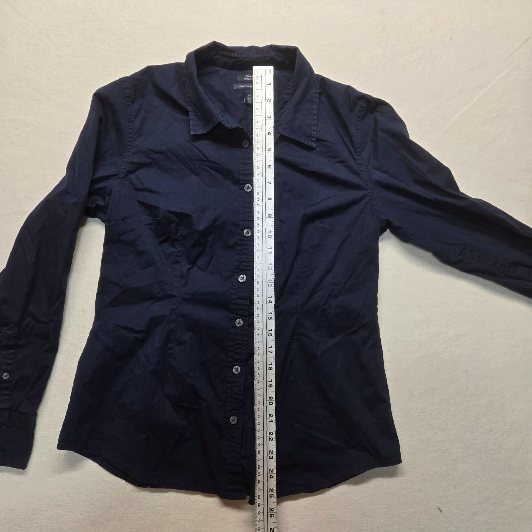 Tommy Hilfiger Tommy Hilfiger Solid Black Long Sleeve Button Up Shirt Adult Women's L Large Size L / US 10 / IT 46 - 7 Thumbnail