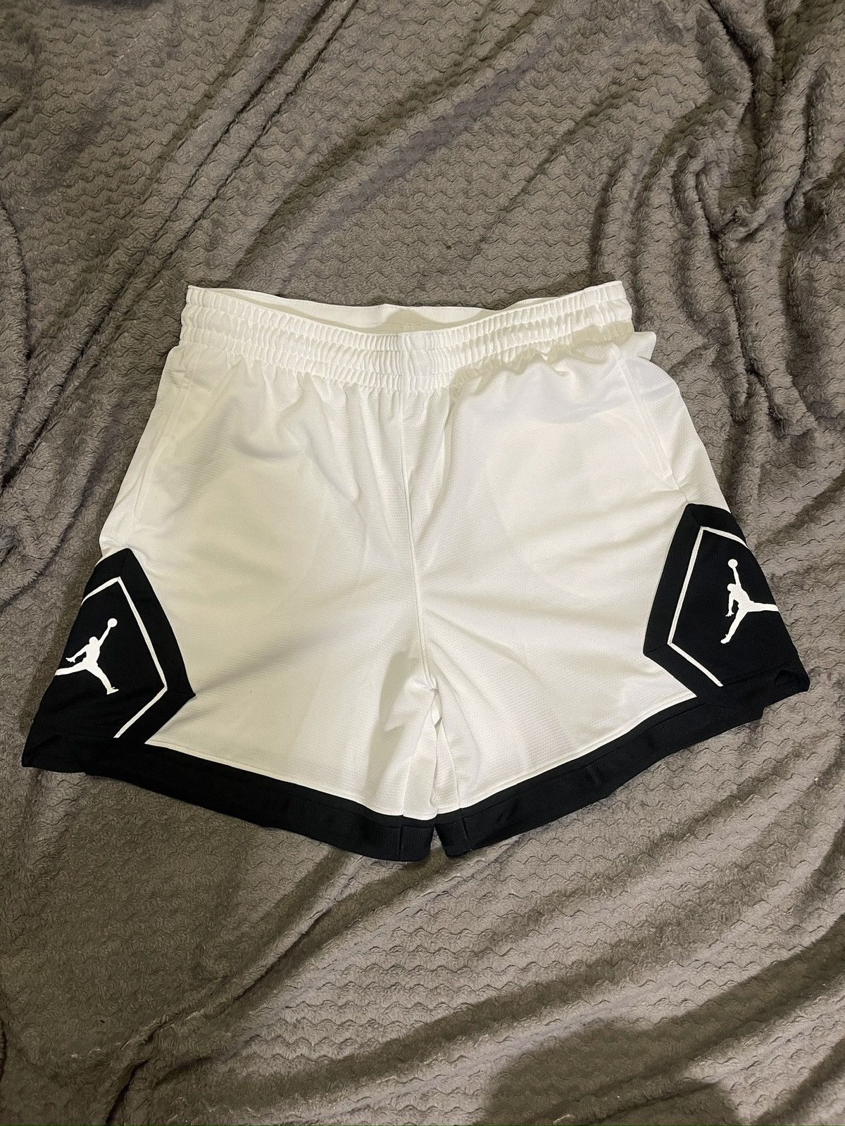 Jordan Brand × Nike Nike Jordan Shorts Size 32" / US 10 / IT 46 - 1 Thumbnail
