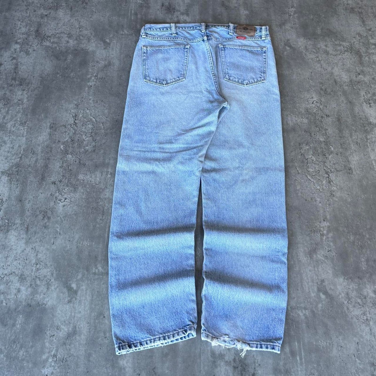 Vintage × Wrangler Vintage Y2K Wrangler Light Wash Essential Denim Jeans Size US 38 / EU 54 - 2 Thumbnail