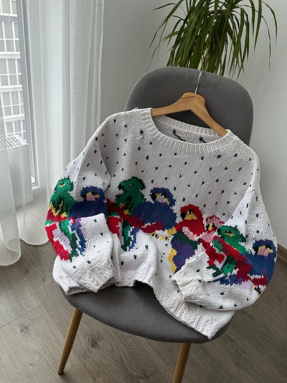Handmade × Japanese Brand × Vintage Vintage Japanese Rare White Knit Parrot Handicrafts Sweater Size S / US 4 / IT 40 - 12 Thumbnail