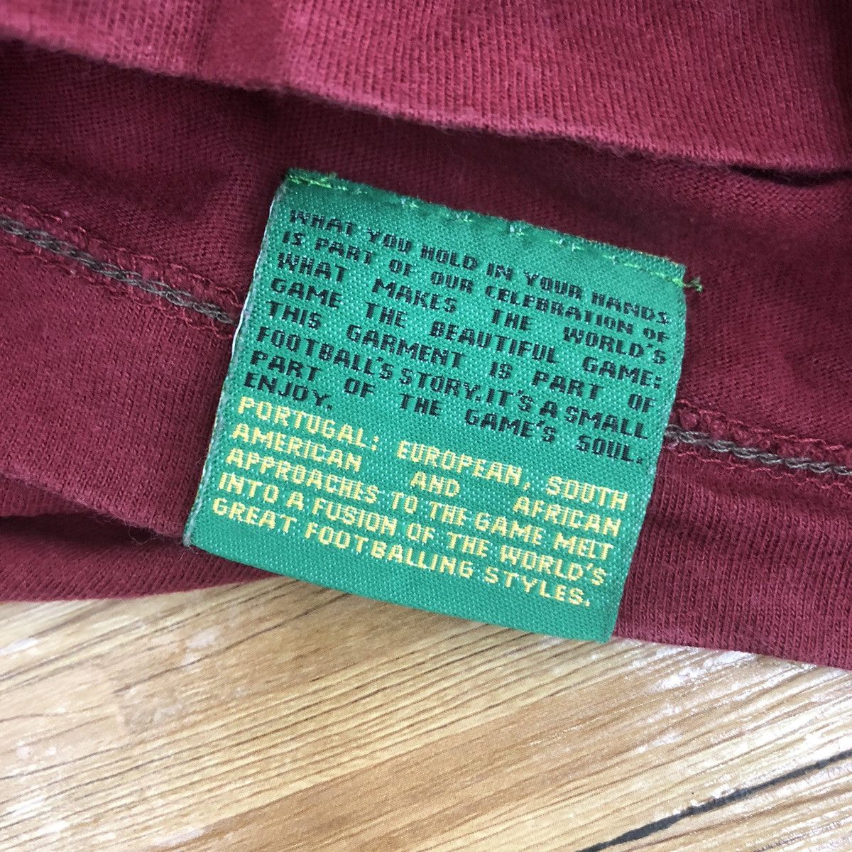 Nike Vintage NIKE x PORTUGAL QUARESMA No 9 Tee Shirt Top Jersey Size US M / EU 48-50 / 2 - 11 Thumbnail
