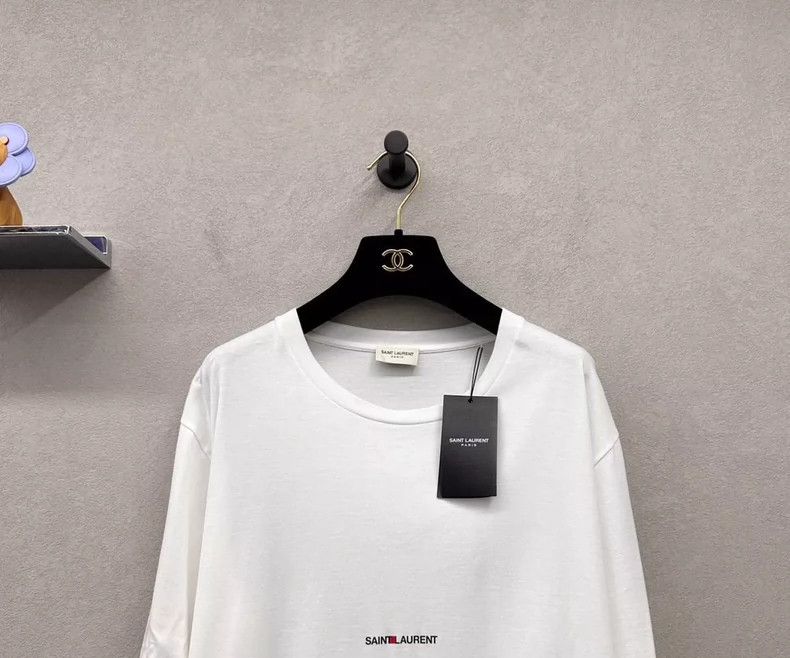 Saint Laurent Paris Saint Laurent ParisLogo letter cotton short sleeve 2504-Ne Size US M / EU 48-50 / 2 - 4 Thumbnail
