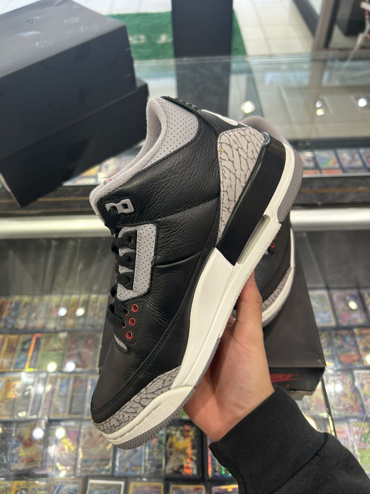 Jordan Brand Jordan 3 Black Cement 2024 Size US 8 / EU 41 - 8 Thumbnail