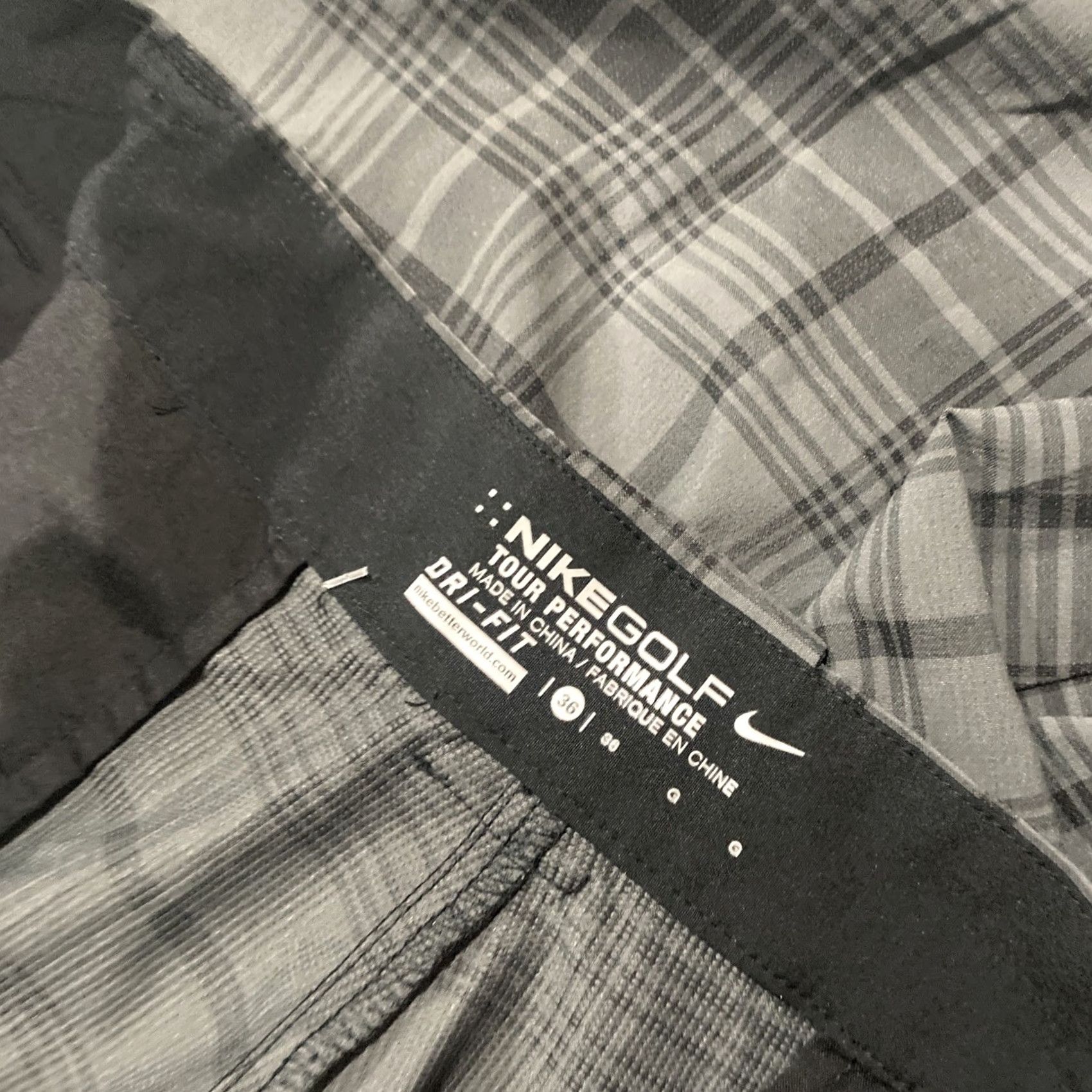 Nike Nike Shorts Mens 36 Black Gray Plaid Dri-Fit Golf Casual Active Size US 36 / EU 52 - 6 Thumbnail