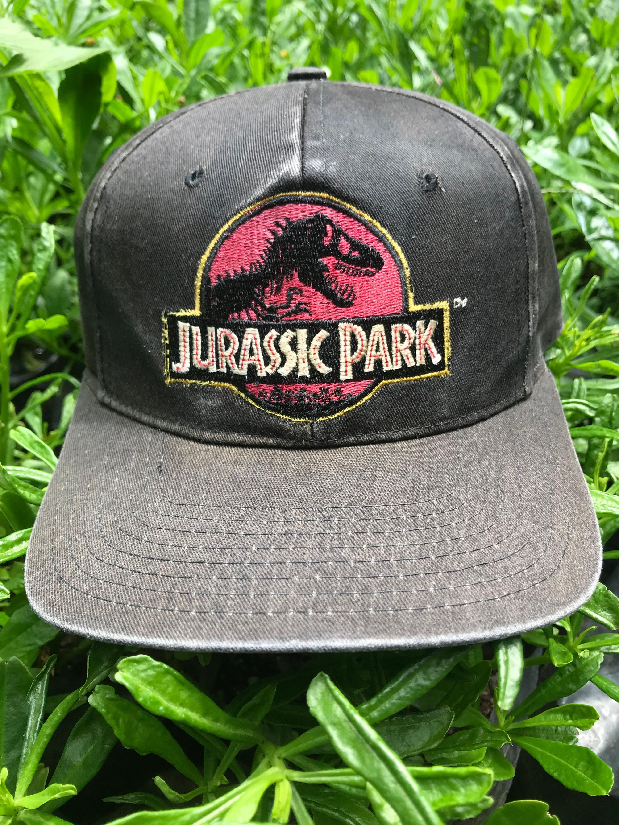 Universal Studios Vintage Jurassic Park ©1992 Cap Size ONE SIZE - 1 Thumbnail