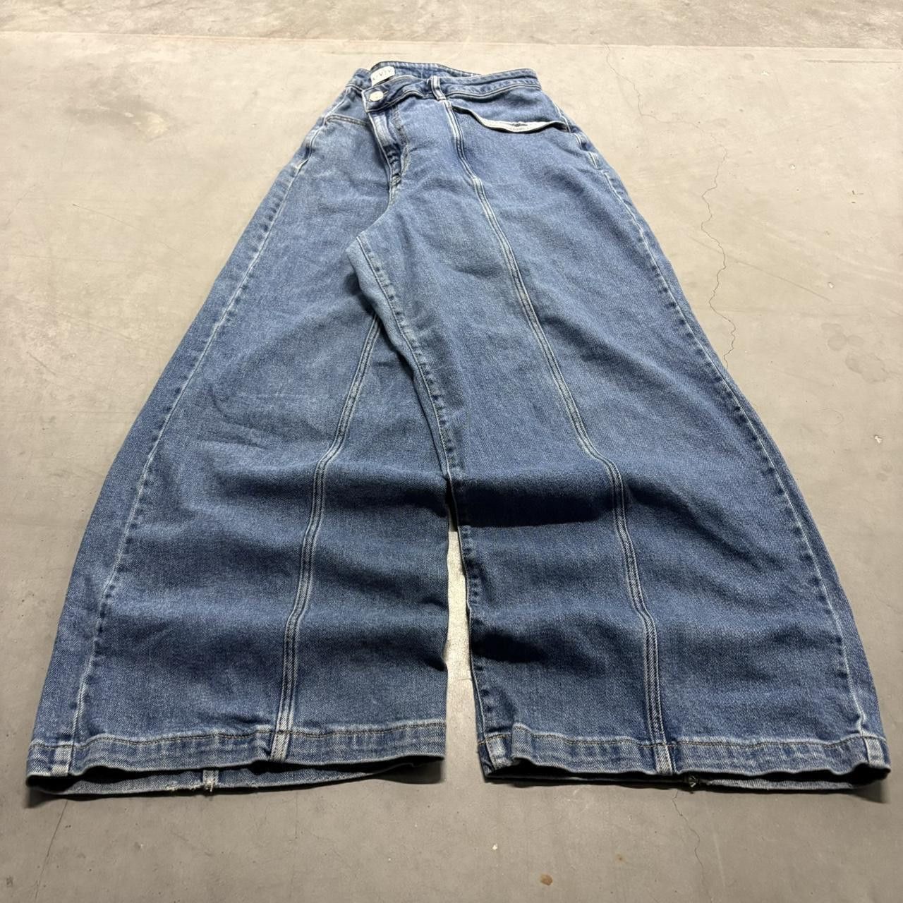 Vintage Crazy Vintage Y2K/2000s Super Baggy Super Wideleg Skater Streetwear JNCO Style Medium Blue Wash Denim Jeans! Size US 38 / EU 54 - 2 Thumbnail