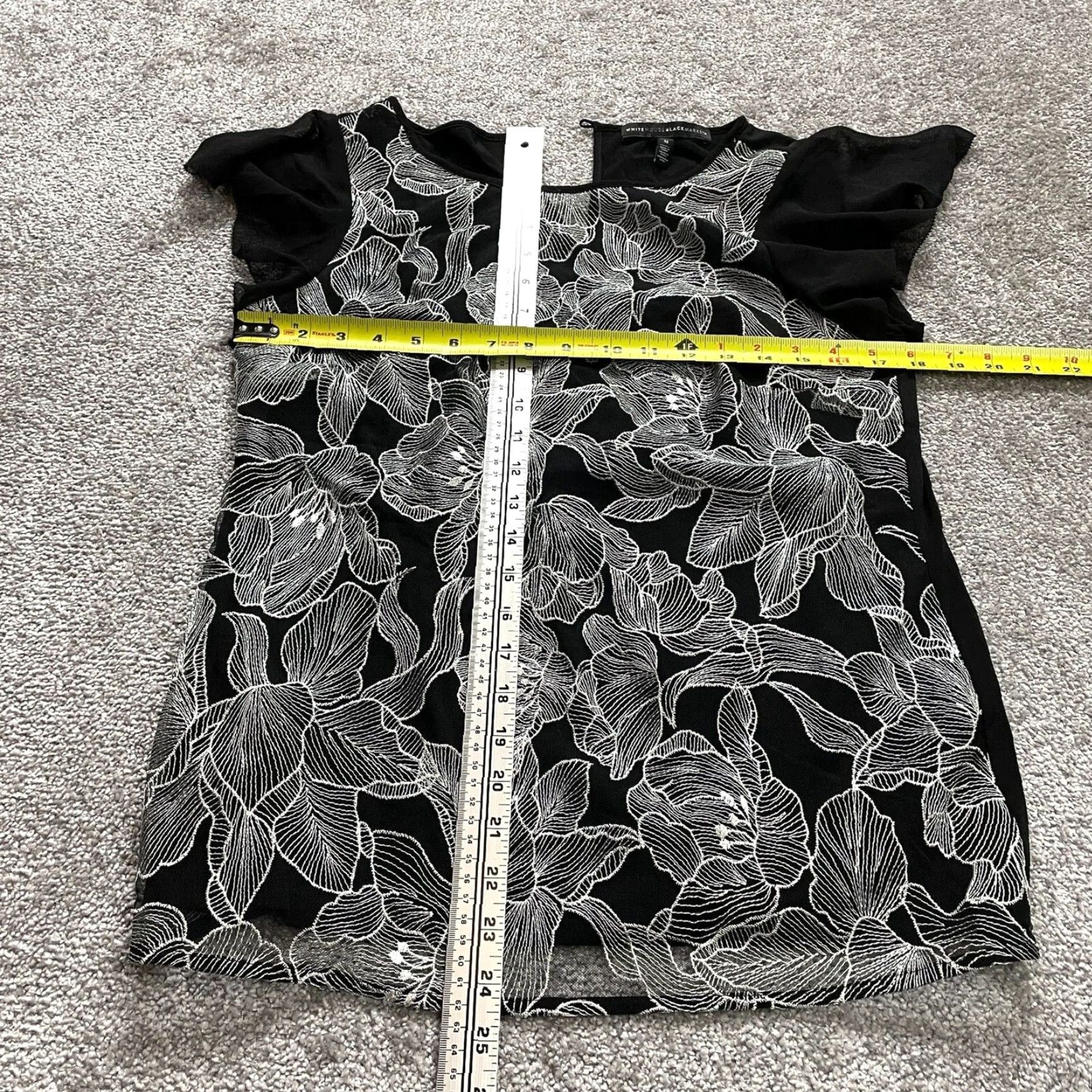 White House Black Market White House Black Market Blouse Top Women Medium Floral Butterfly Flutter Sleeve Size M / US 6-8 / IT 42-44 - 3 Thumbnail