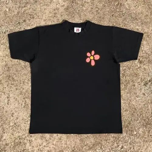 VIBE Kahara x Haya Black casual retro floral print t-shirt Size US L / EU 52-54 / 3 - 2 Thumbnail