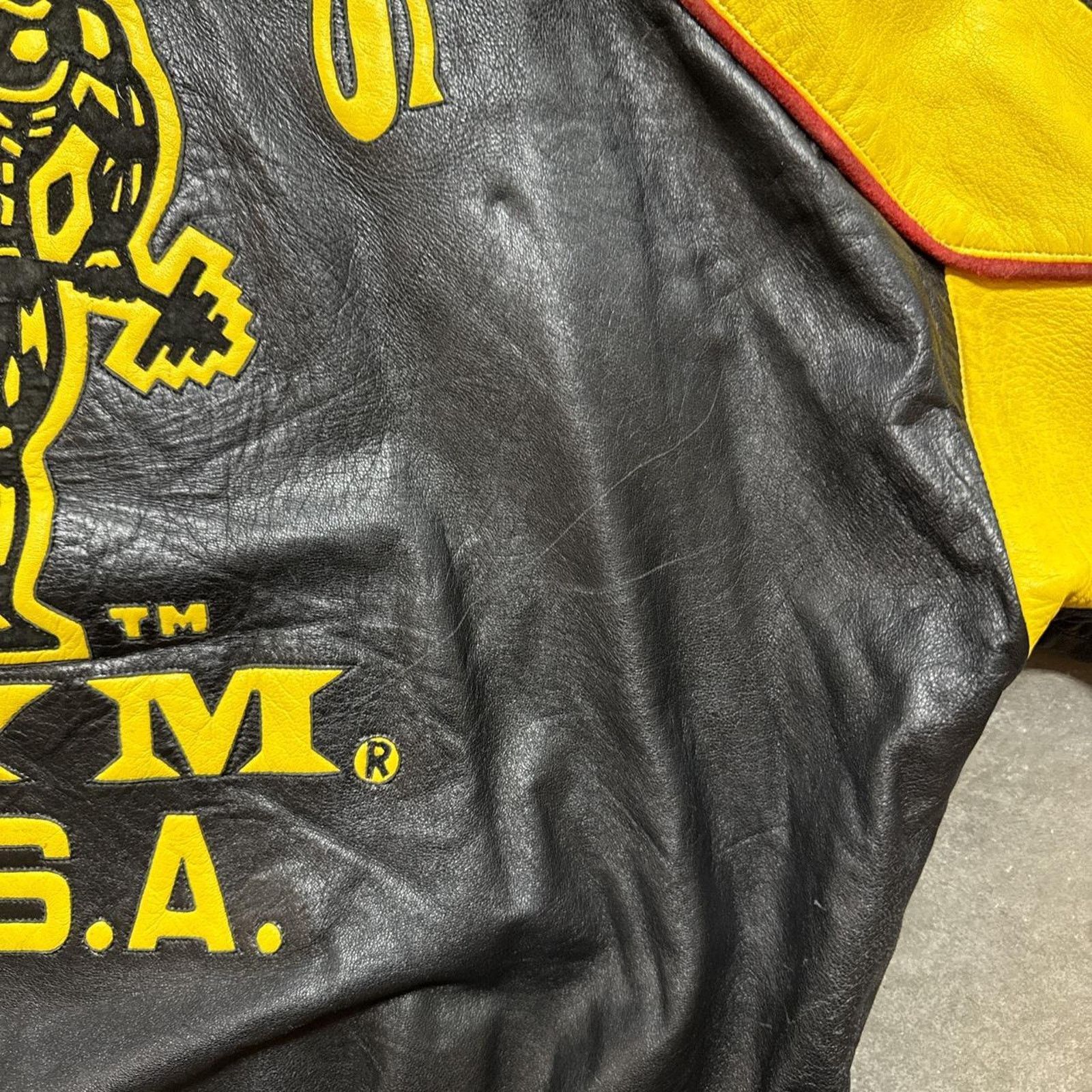 Vintage Vintage 90s Golds Gym Full Leather Jacket Size US L / EU 52-54 / 3 - 8 Thumbnail