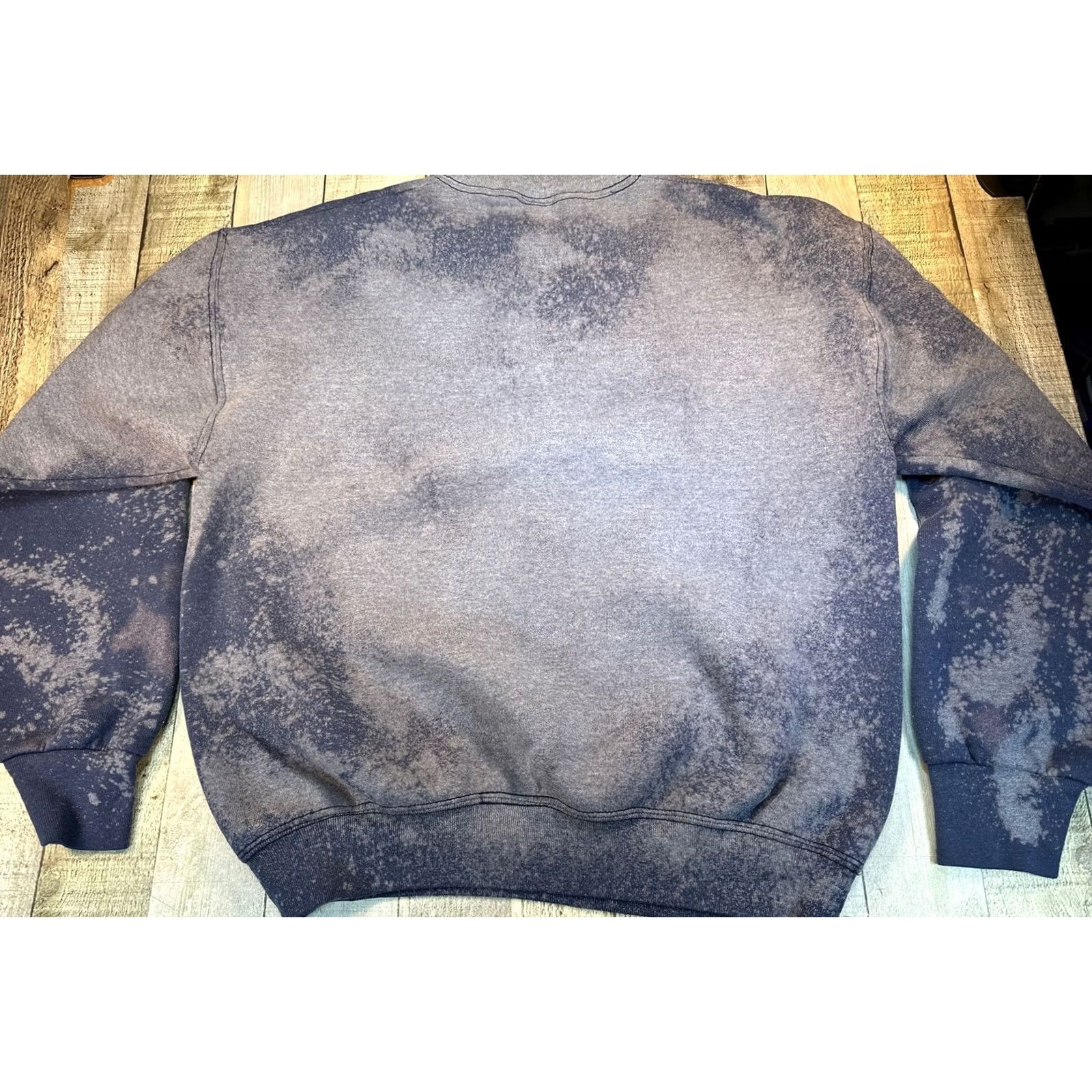 Vintage VINTAGE Mickey Mouse Crewneck Shirt Men L Blue Tie Dye Pullover Sweatshirt Size US L / EU 52-54 / 3 - 5 Thumbnail