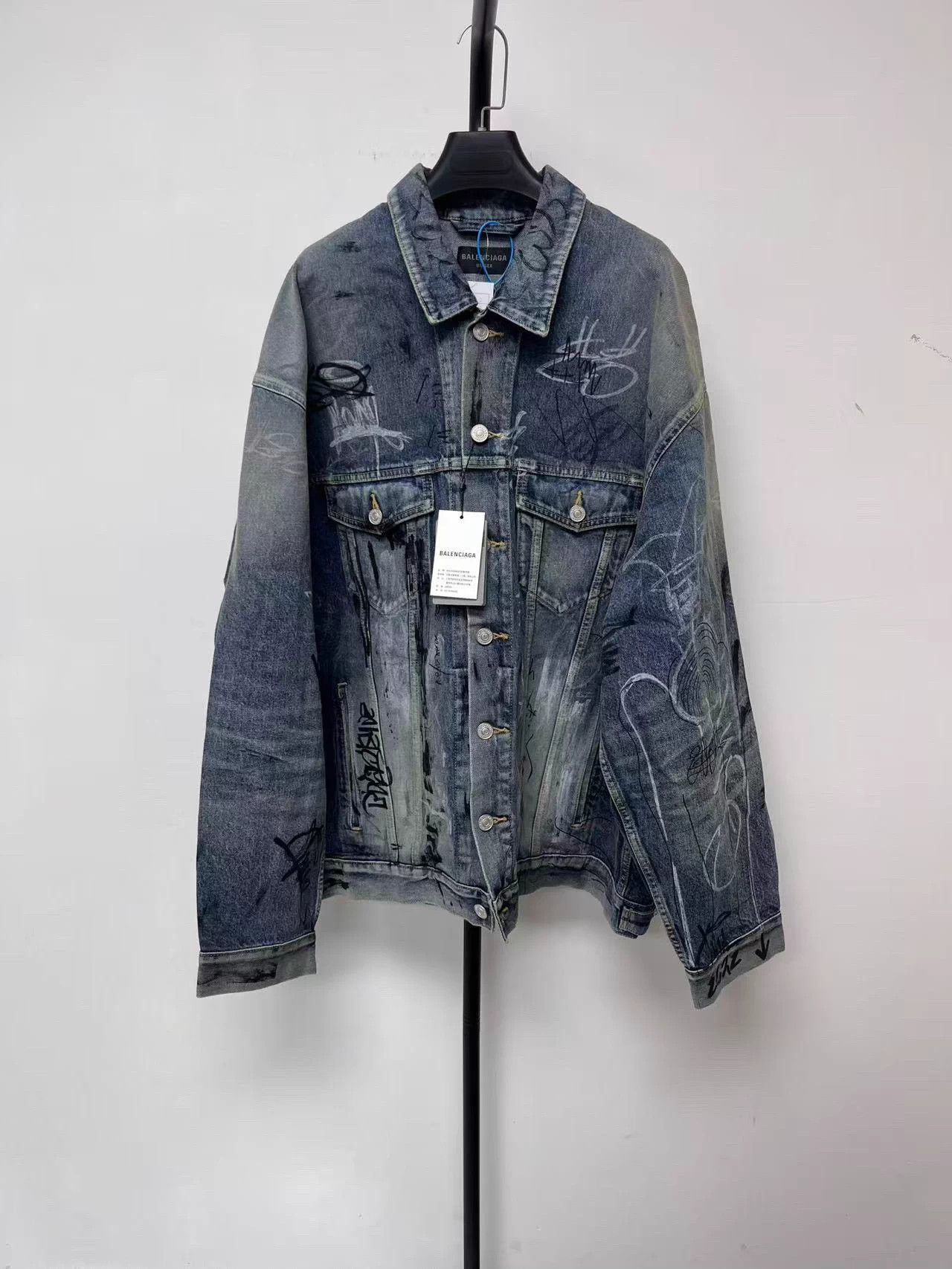 Balenciaga Balenciaga Oversized Printed Blue Unisex Longsleeve Size 2 Size M / US 6-8 / IT 42-44 - 1 Thumbnail