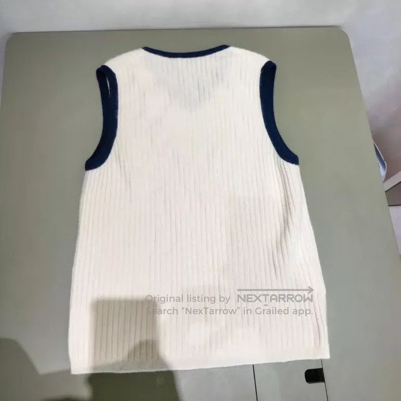 Miu Miu Miu Miu 36 Vests Size S / US 4 / IT 40 - 2 Thumbnail