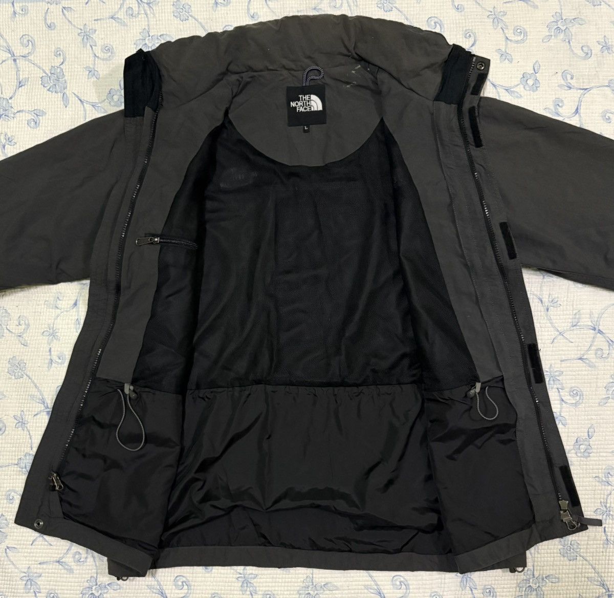 The North Face The North Face Multi Pocket Windbreaker Jacket Size US L / EU 52-54 / 3 - 7 Thumbnail