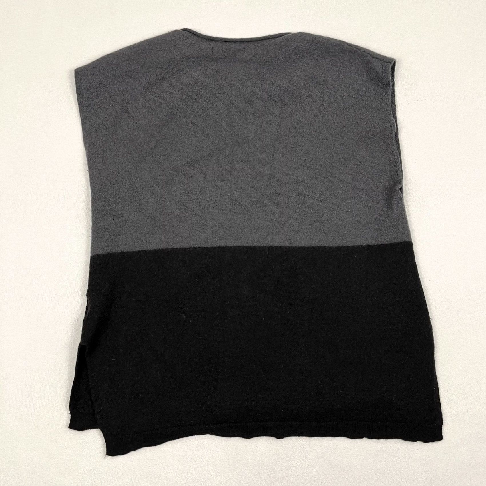 Vintage Gudrun Sjoden Sweater Top L Black Gray Organic Wool Sleeveless Layers - Pre-Owned Size L / US 10 / IT 46 - 7 Thumbnail