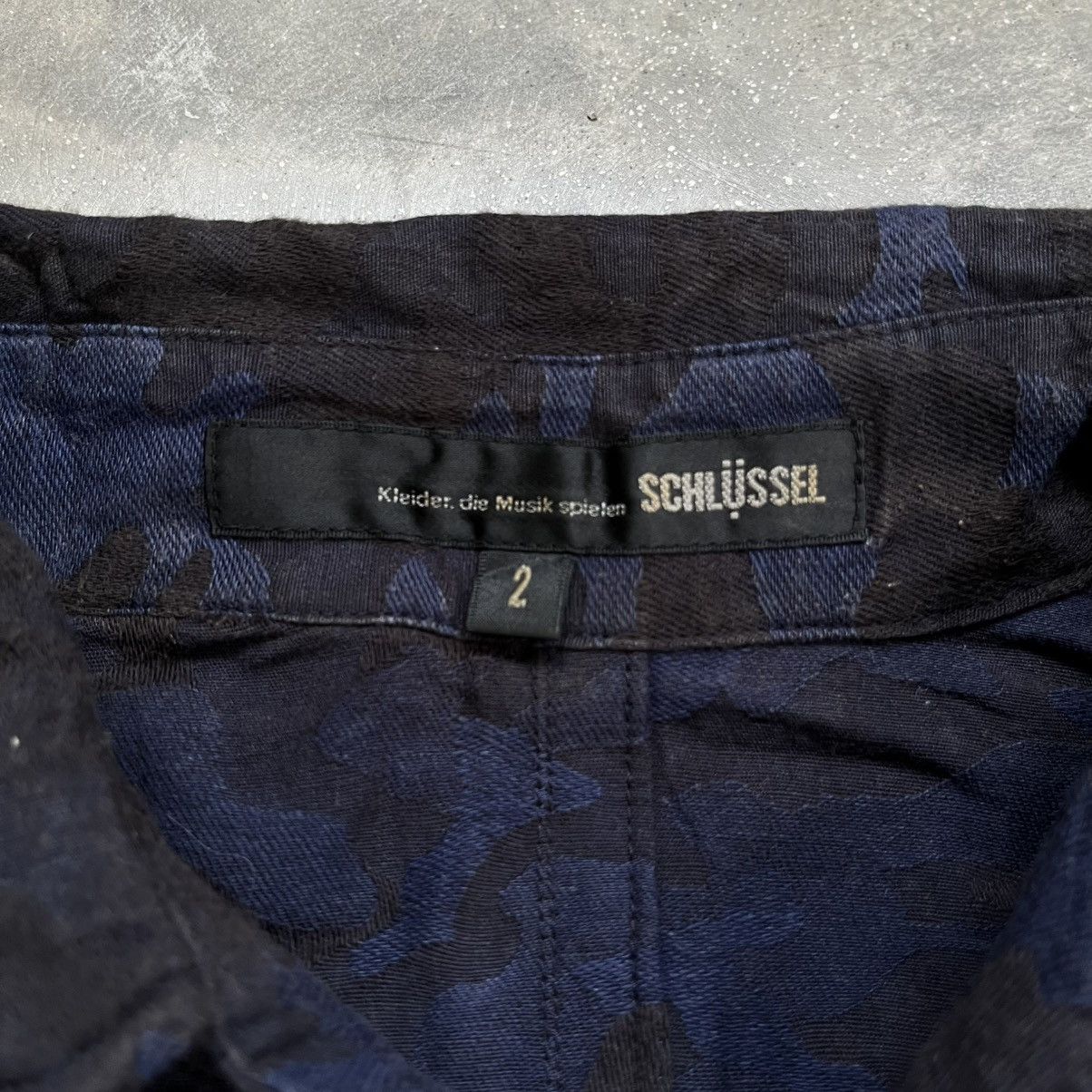 Schlussel 2000s Schlussel Camo Outer Button Up Long Sleeve Shirt Size US M / EU 48-50 / 2 - 7 Thumbnail