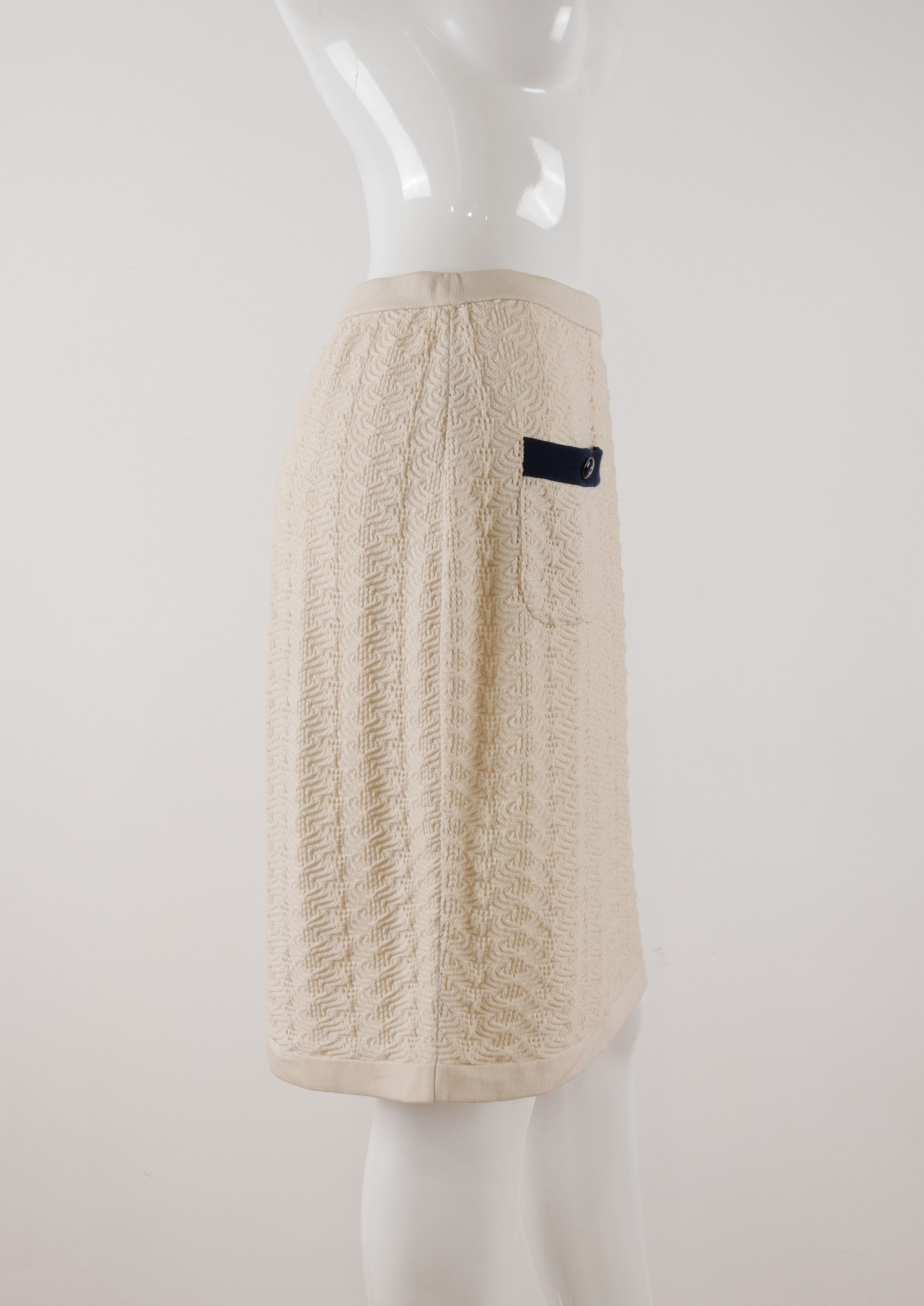 Chanel Chanel Cream Knitted Midi Skirt with Navy Pocket Size 38 Size 26" / US 2 / IT 38 - 11 Thumbnail
