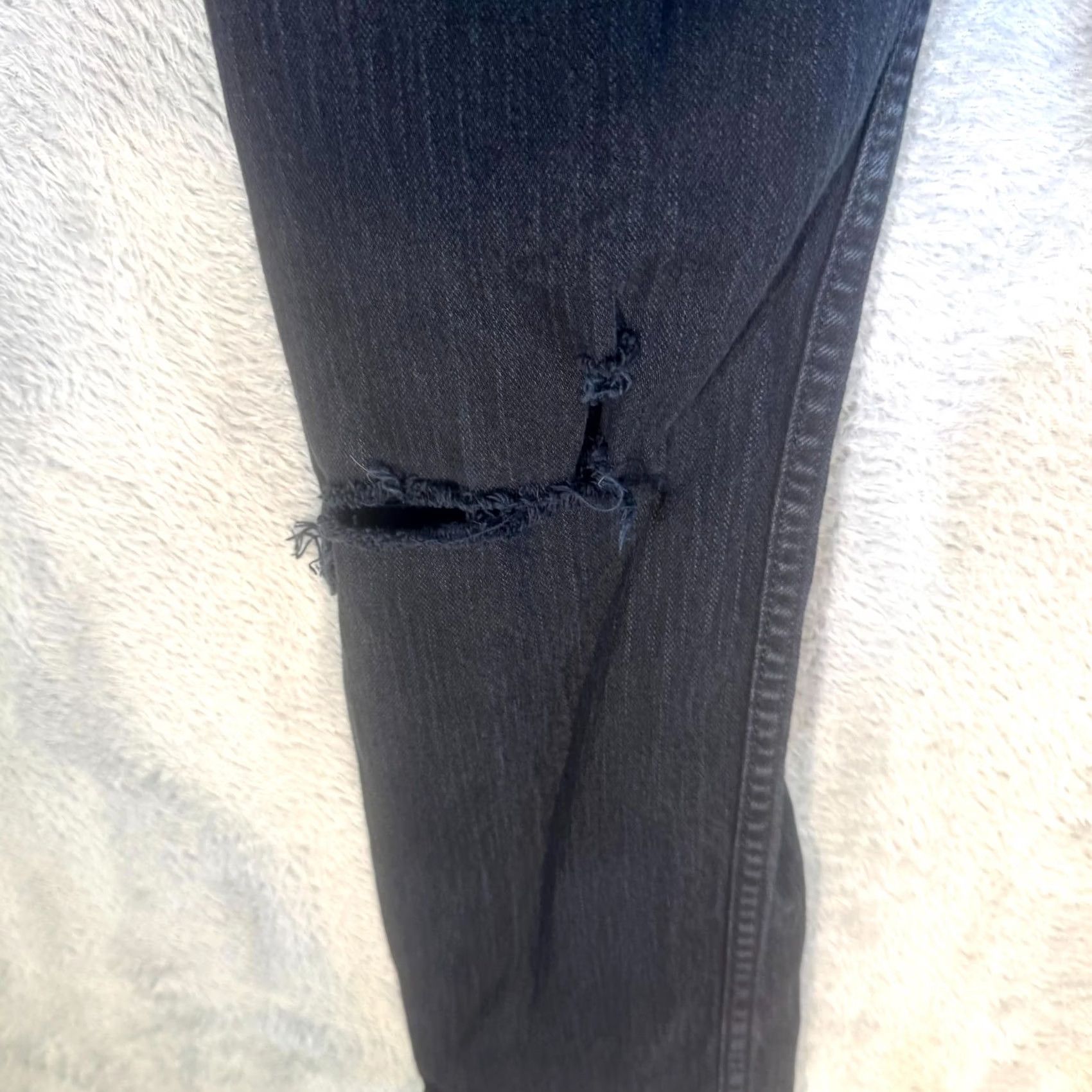 Levi's VINTAGE Levi’s 511 Slim Fit Jeans 32x30 Black Distressed Denim Stretch Jeans Men Size US 32 / EU 48 - 5 Thumbnail