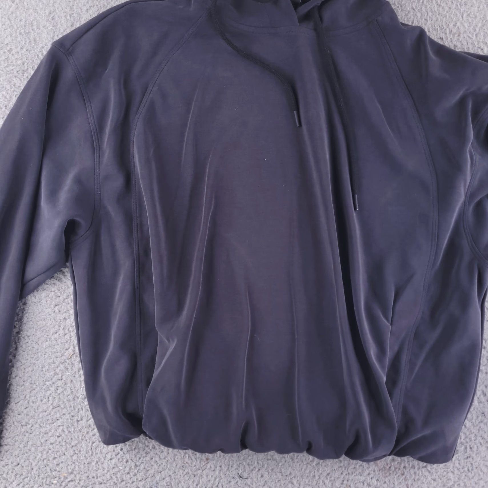 Athleta Athleta Hoodie Womens M Black Solid Casual Pullover Relaxed Long Sleeve Shirt Womens Hoodie Fit: Relaxed Size M / US 6-8 / IT 42-44 - 2 Thumbnail