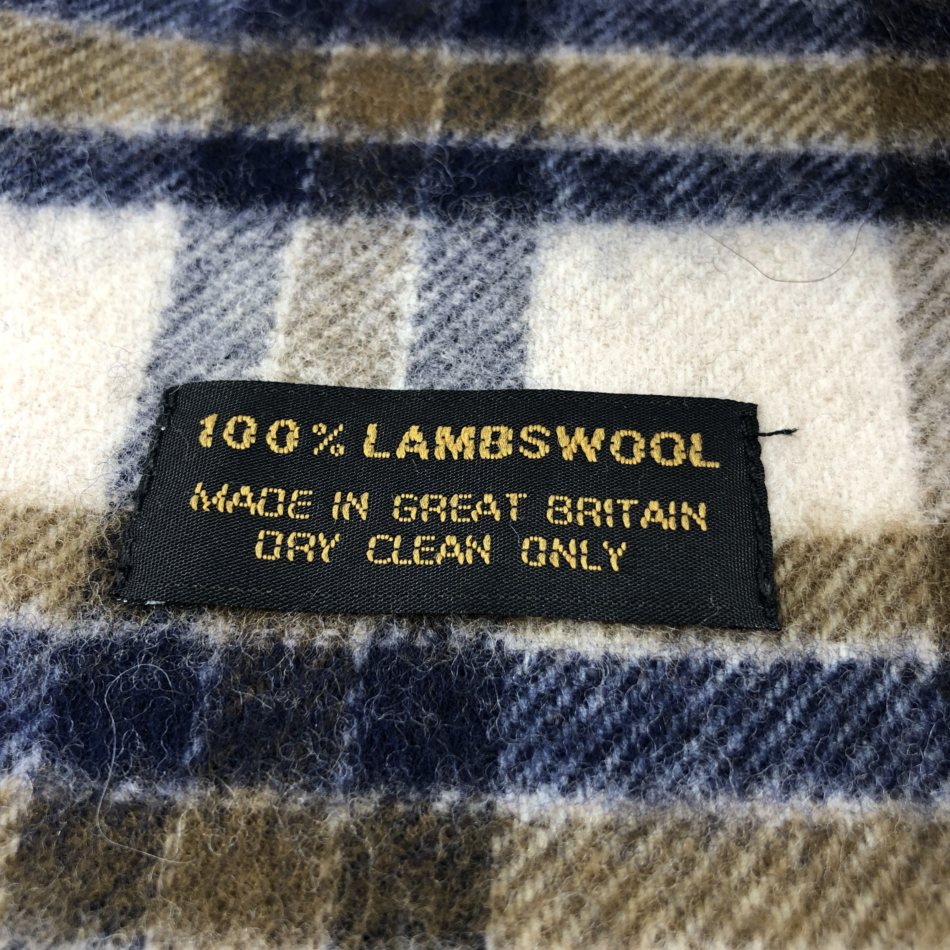 Aquascutum Aquascutum Tartan Wool Scarf Muffler V929 Size ONE SIZE - 6 Thumbnail
