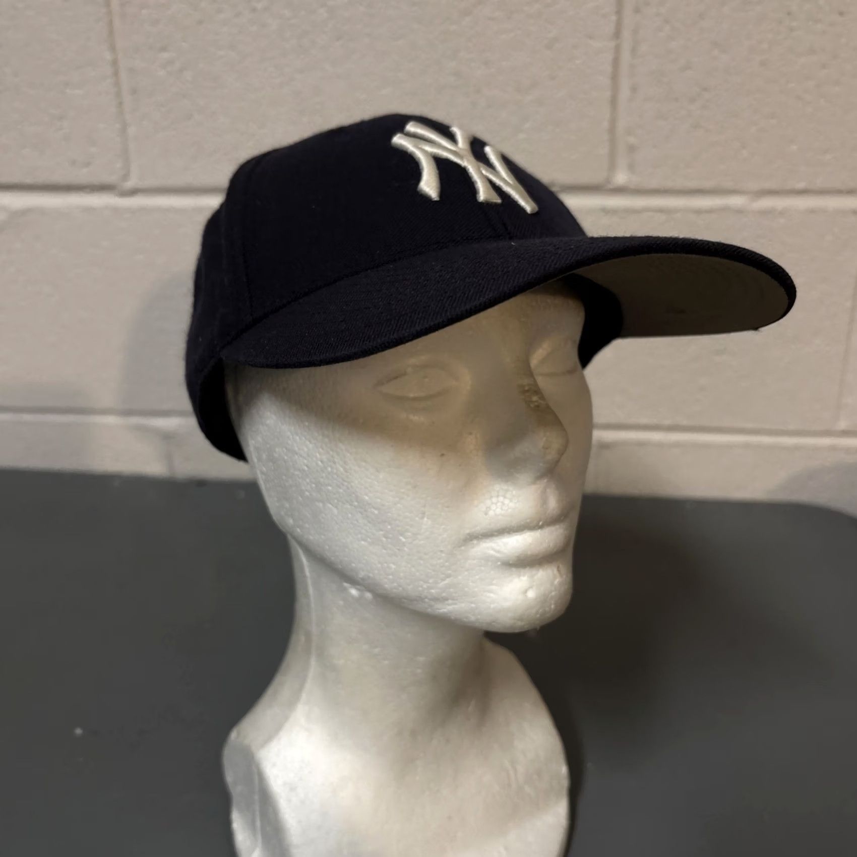 47 ’47 Brand New York Yankees Hat Baseball Cap Captain Adjustable MLB Blue OSFA Size ONE SIZE - 2 Thumbnail