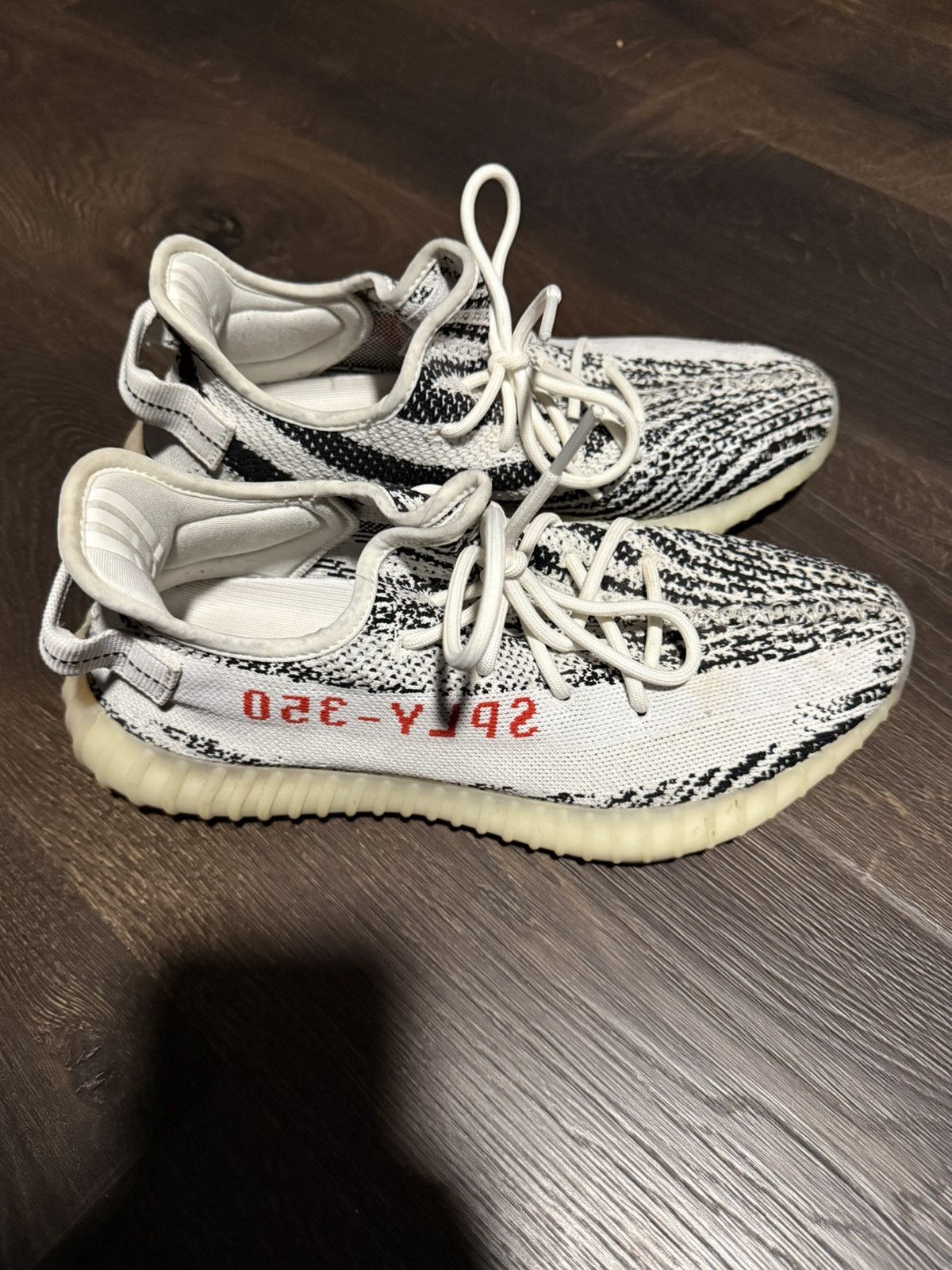 Yeezy Yeezy 350 V2 Zebra Size US 10 / EU 43 - 1 Thumbnail