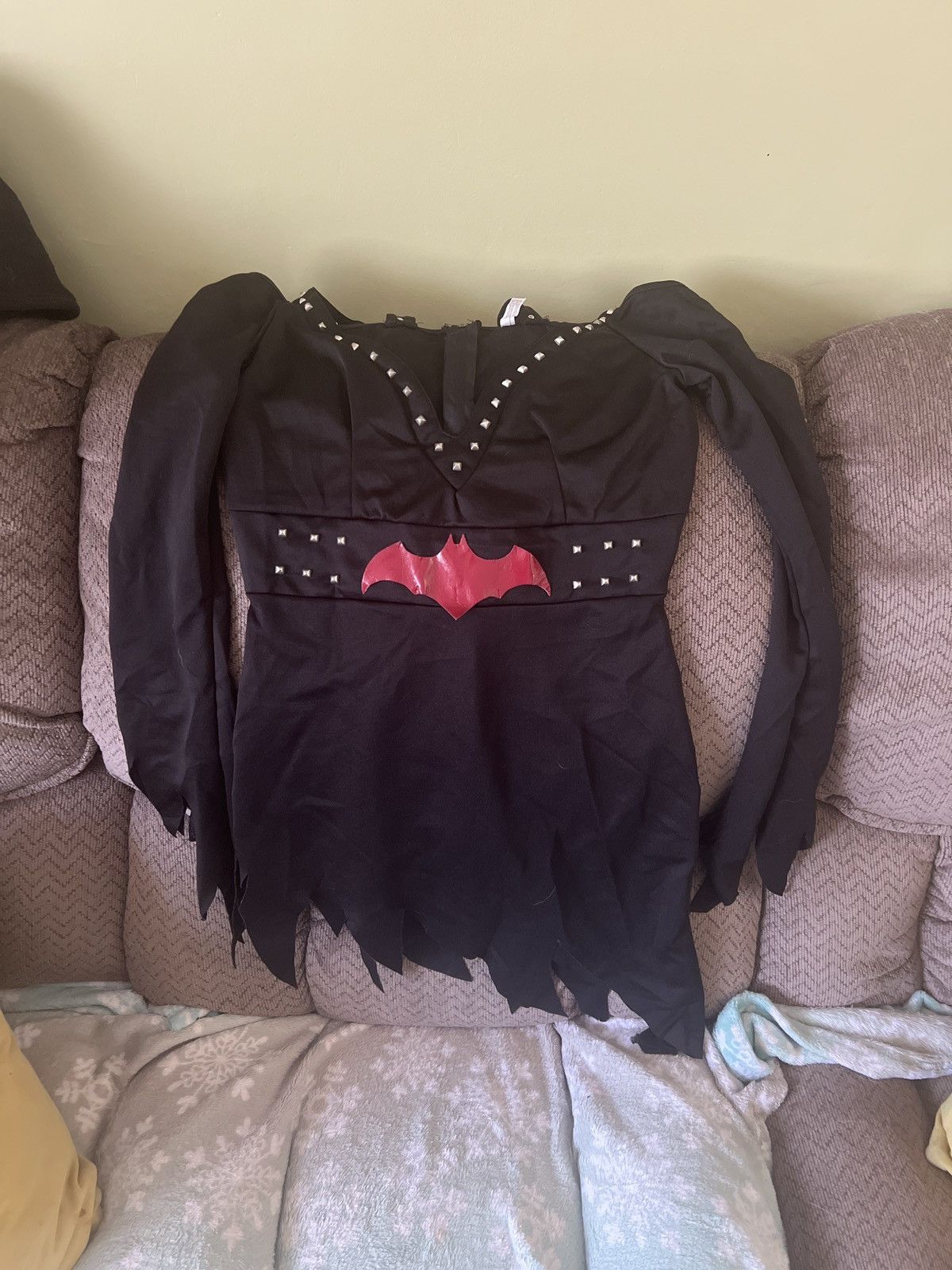 Hypebeast CostumesUSA Elvira Mistress Of The Night Costume Size M / US 6-8 / IT 42-44 - 1 Thumbnail