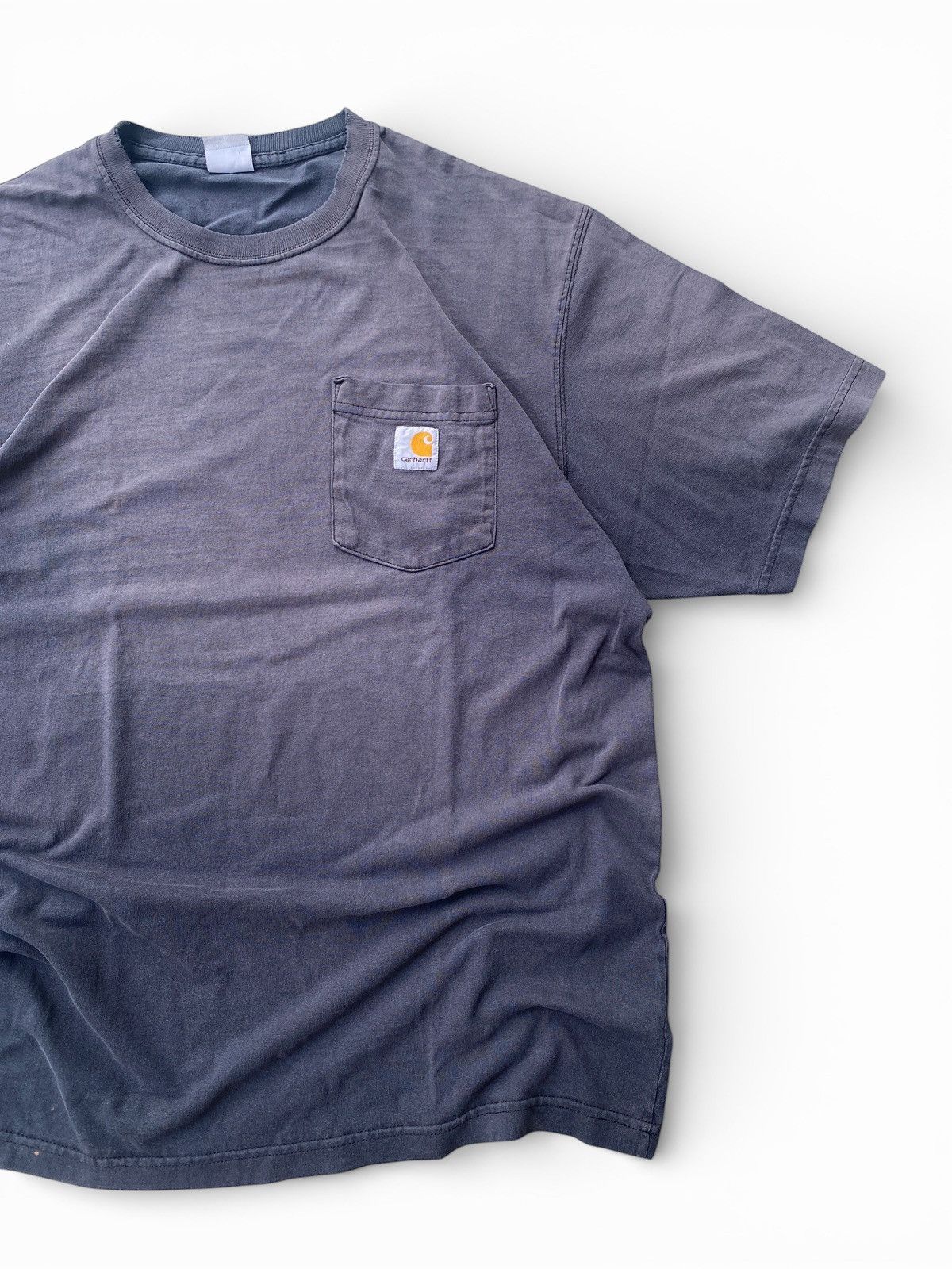 Carhartt Vintage Carhartt Pocket T-Shirt Black Faded Workwear Tee Size US L / EU 52-54 / 3 - 2 Thumbnail