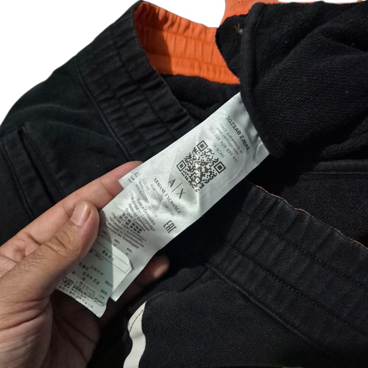 Armani Exchange Authentic armani exchange shorts Size US 34 / EU 50 - 4 Thumbnail