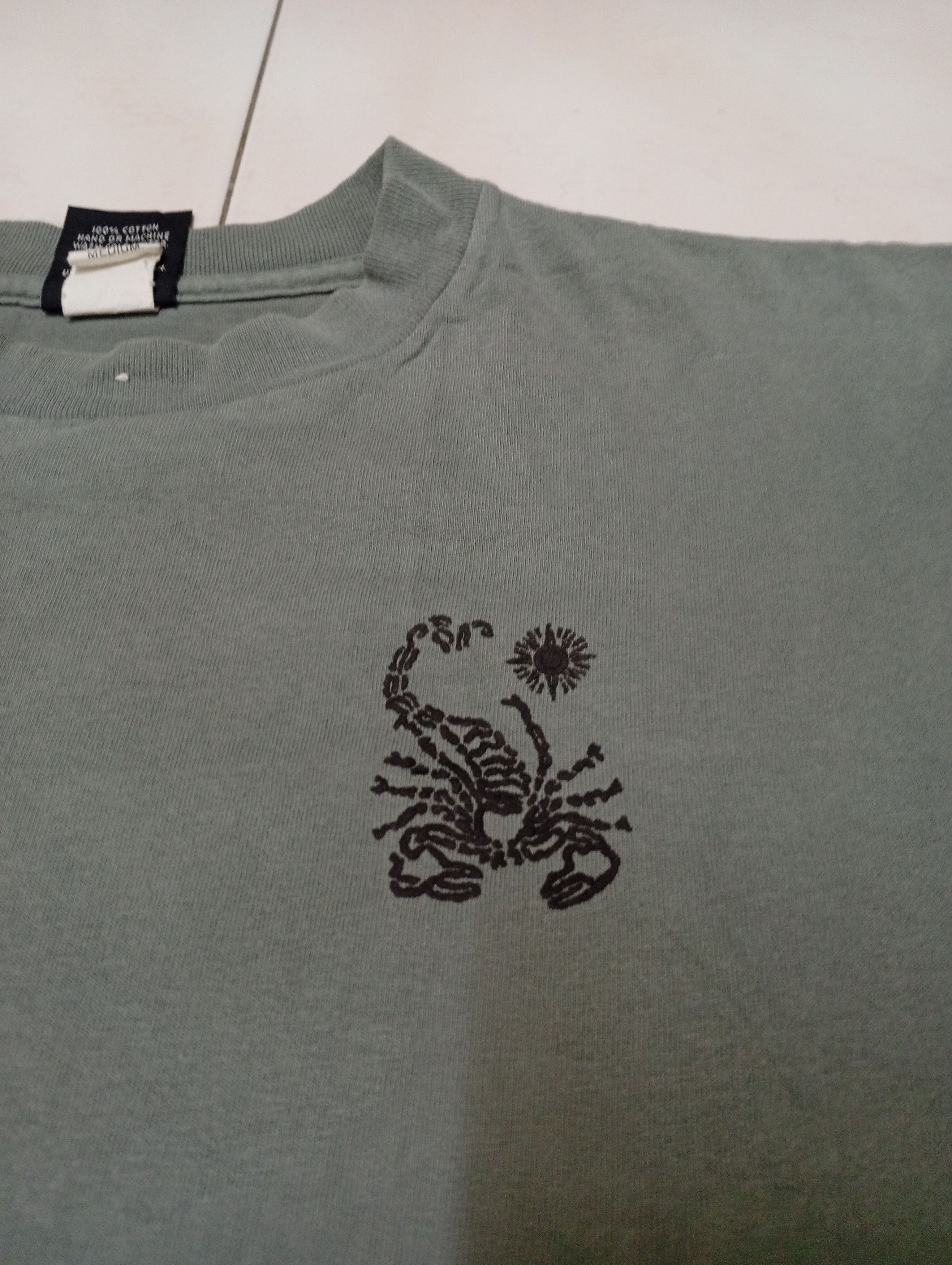 Other Vintage scorpion bay X surfing X big logo Size US M / EU 48-50 / 2 - 5 Thumbnail