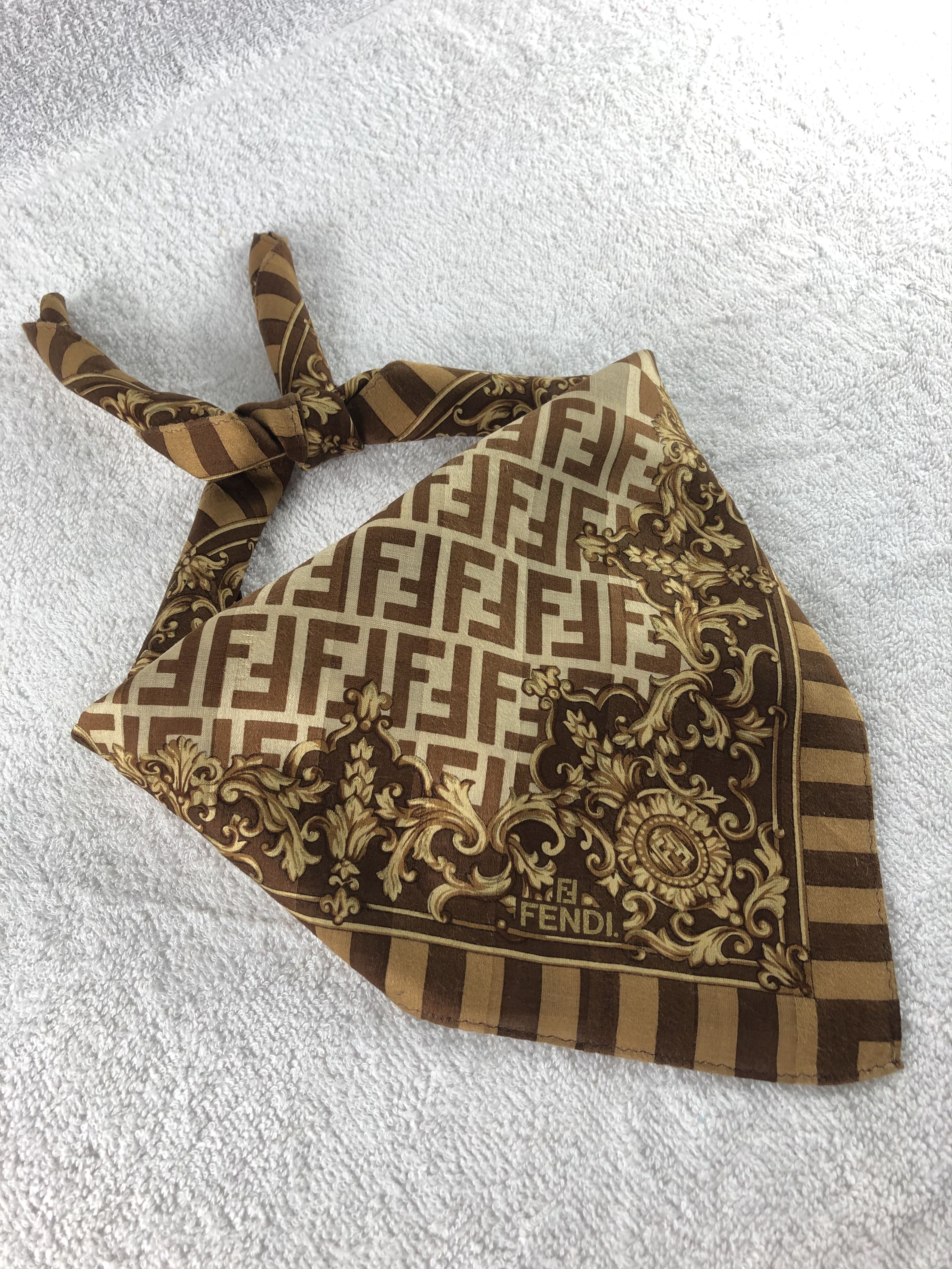 Vintage Fendi Bandana / Handkerchief / Neckerchief A1395 Size ONE SIZE - 2 Thumbnail
