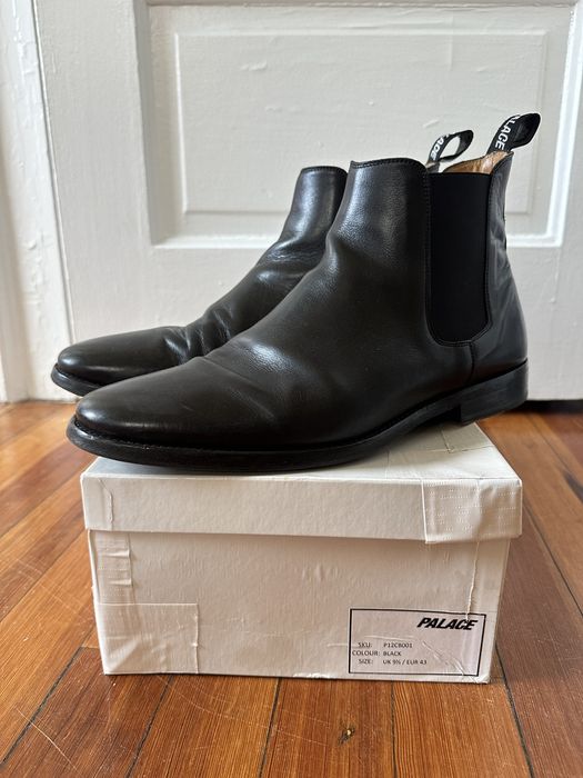 Palace chelsea boots on sale